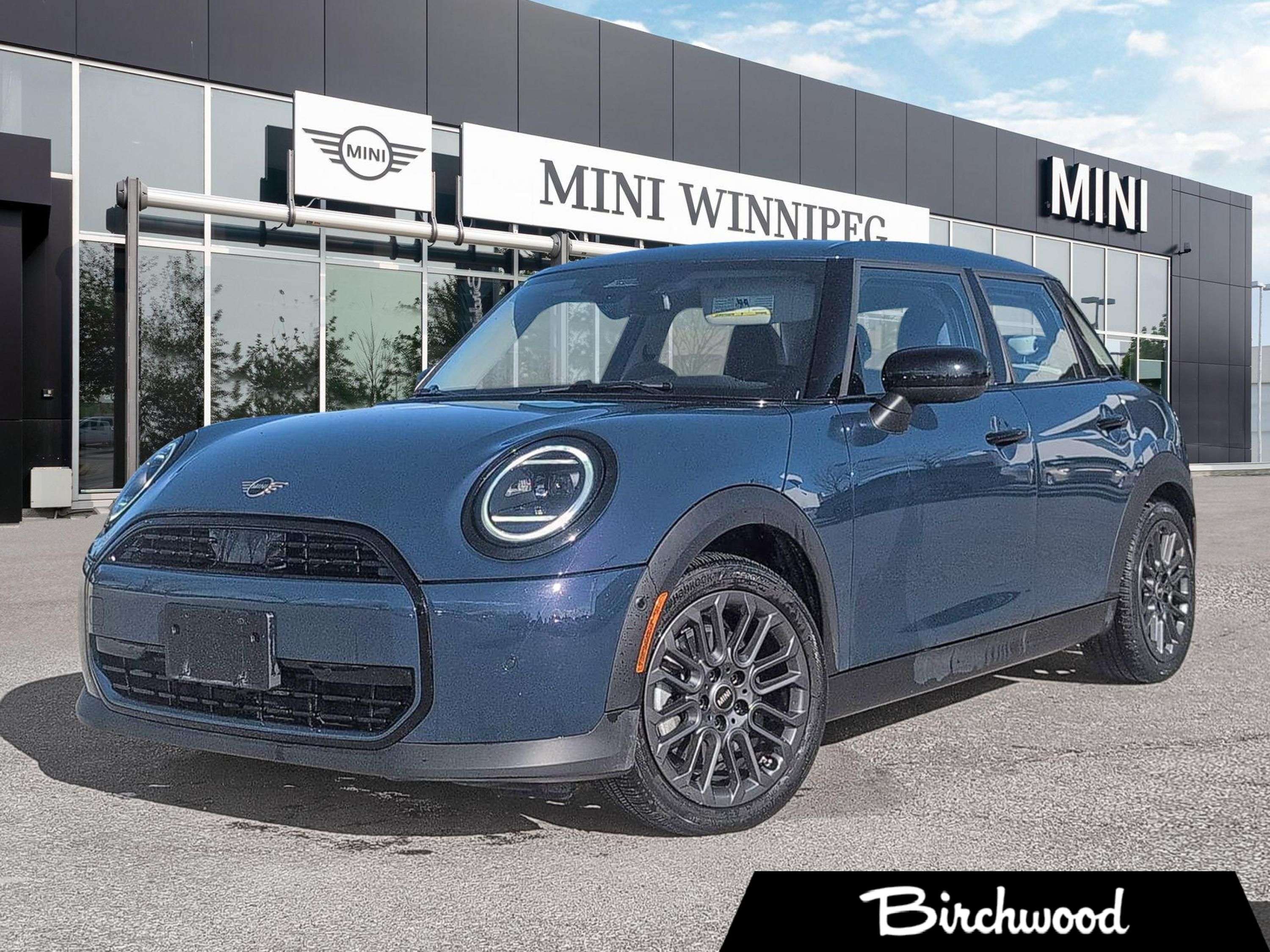 2026 MINI 5 Door Cooper C Premier line | HUD | App remote start | Employee Lease