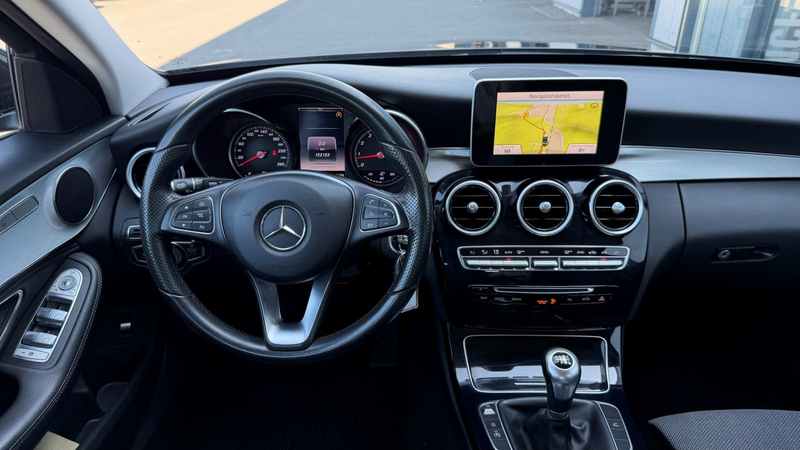 Mercedes-Benz C 180 C180 T CGI Avantgarde *LED*Navi*AHK* — photo 10