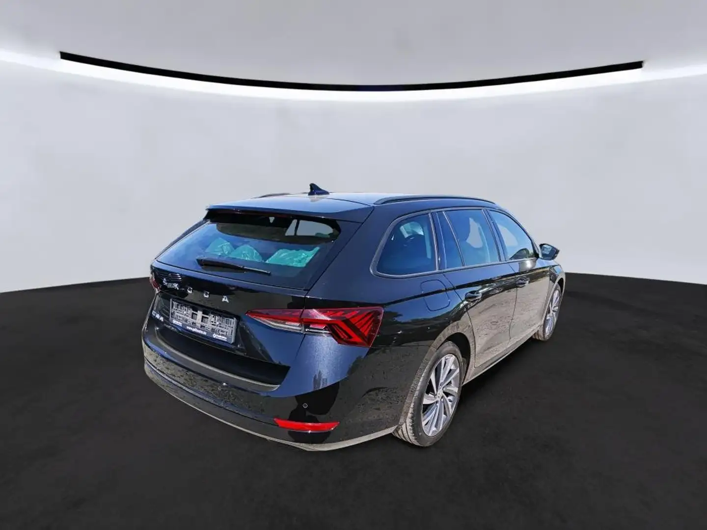 Skoda Octavia Combi 2.0 TDI DSG/AHK/CANTON/COLUMBUS/ Schwarz - 2