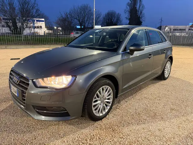 Audi A3 Sportback 2.0 Tdi Ambition 150cv s-tronic