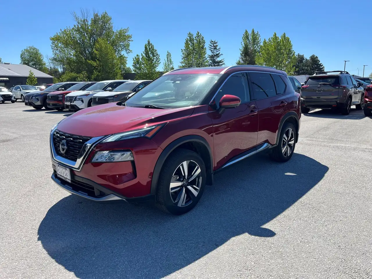 Nissan Rogue снимка Nissan Rogue
