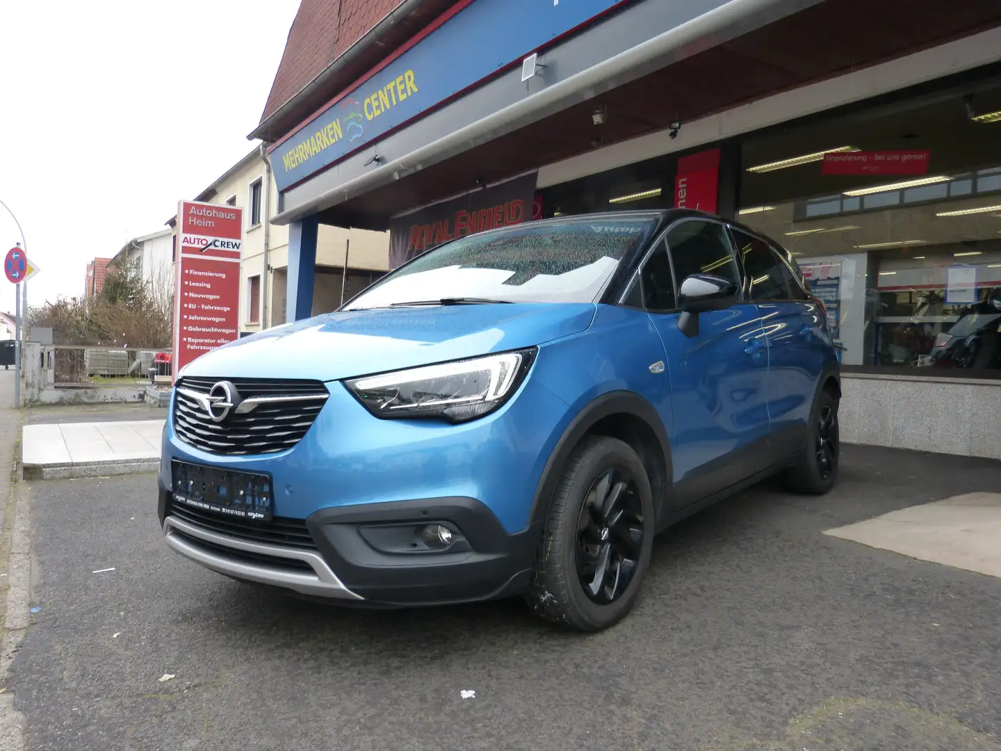 Opel Crossland X Innovation Blau - 1