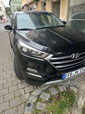 Imagine Hyundai TUCSON blue 1.6 GDi 2WD Trend