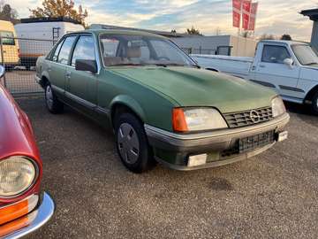 E 2.3 D Oldtimer ex. Bundeswehr 24V 4-Gang