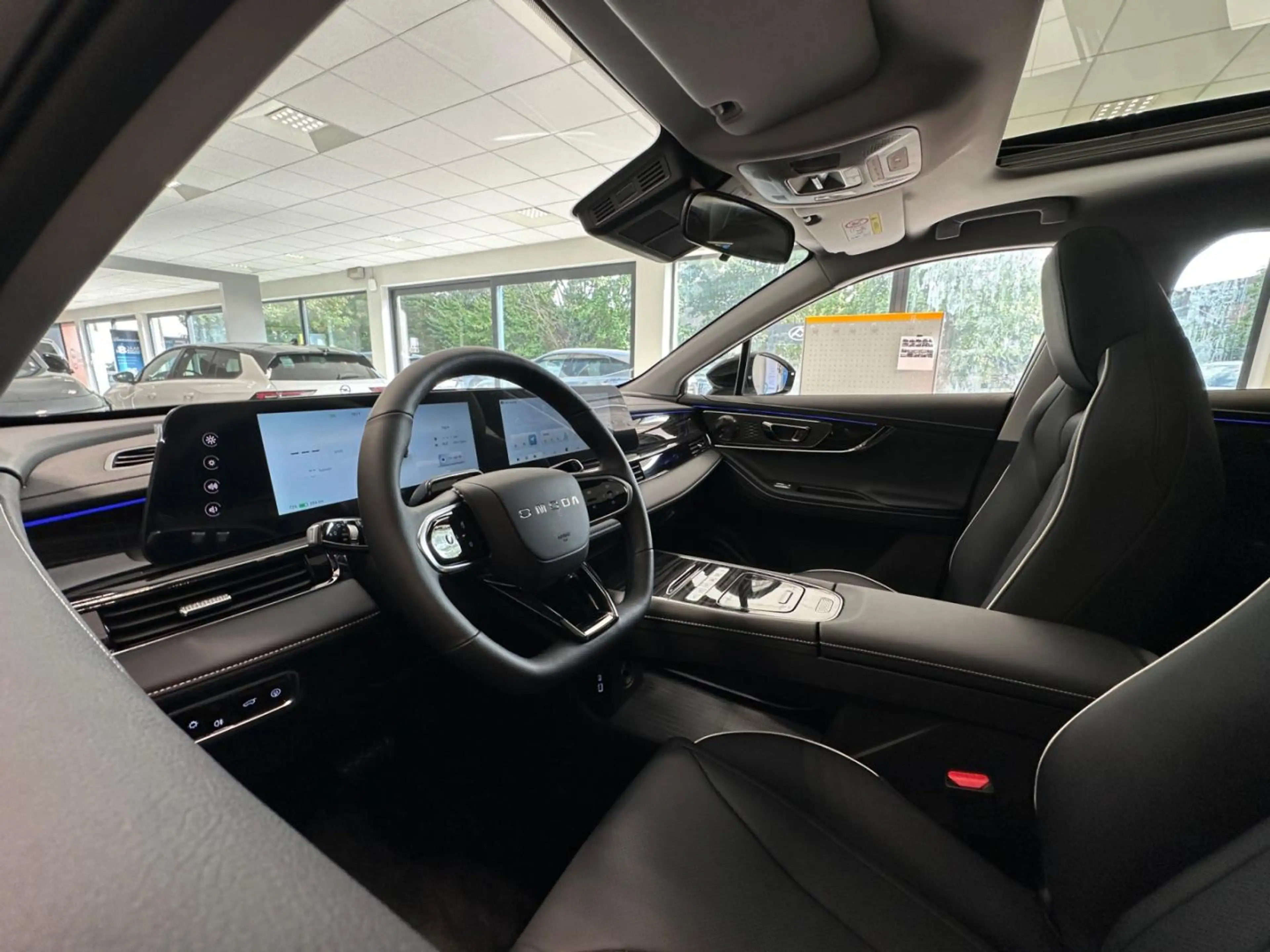Omoda 5 BEV PREMIUM — photo 8