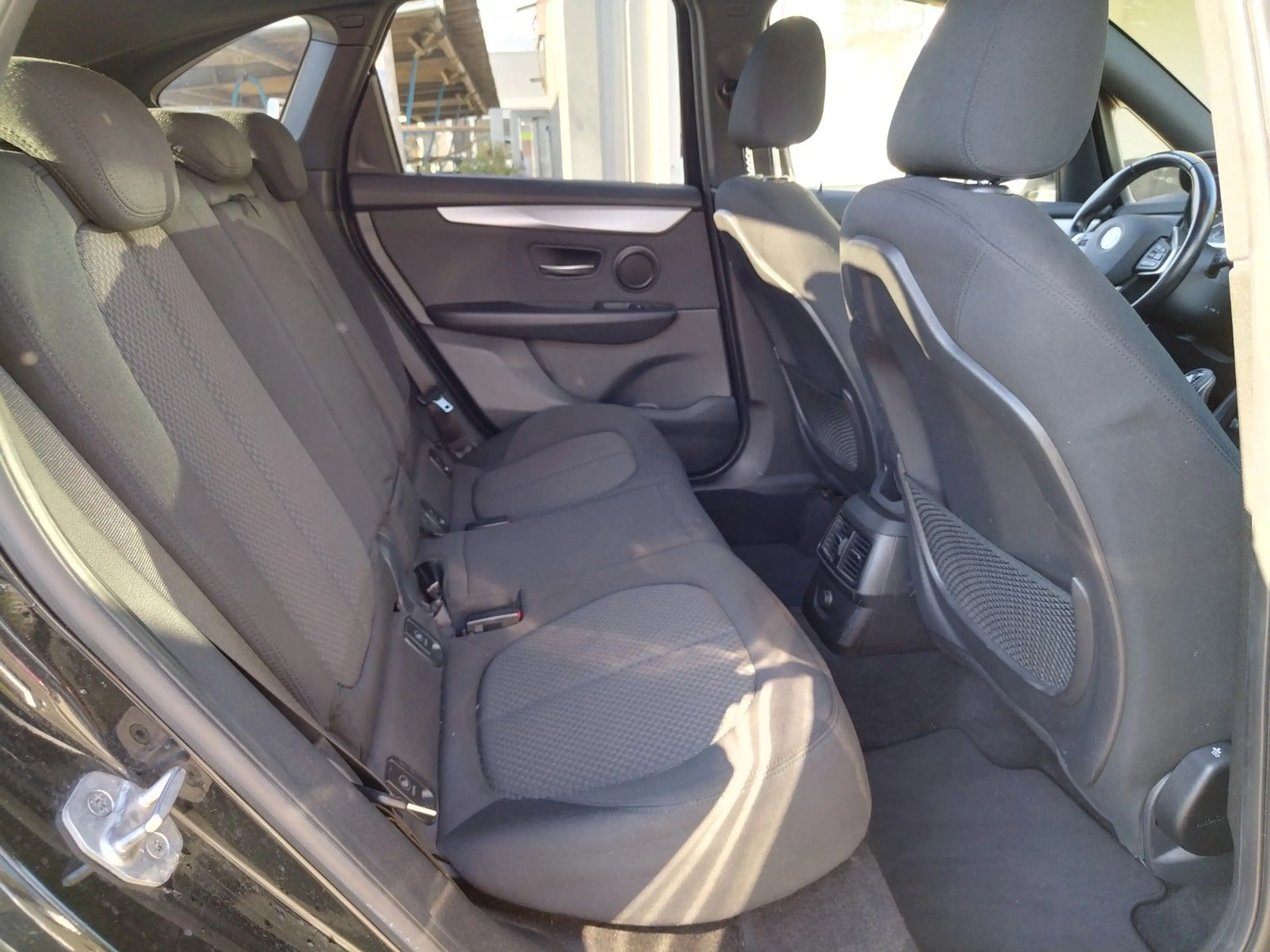 BMW 216 d Advantage+1.HD+NAVI+SHZ+PDC+TEMPOMAT — photo 14