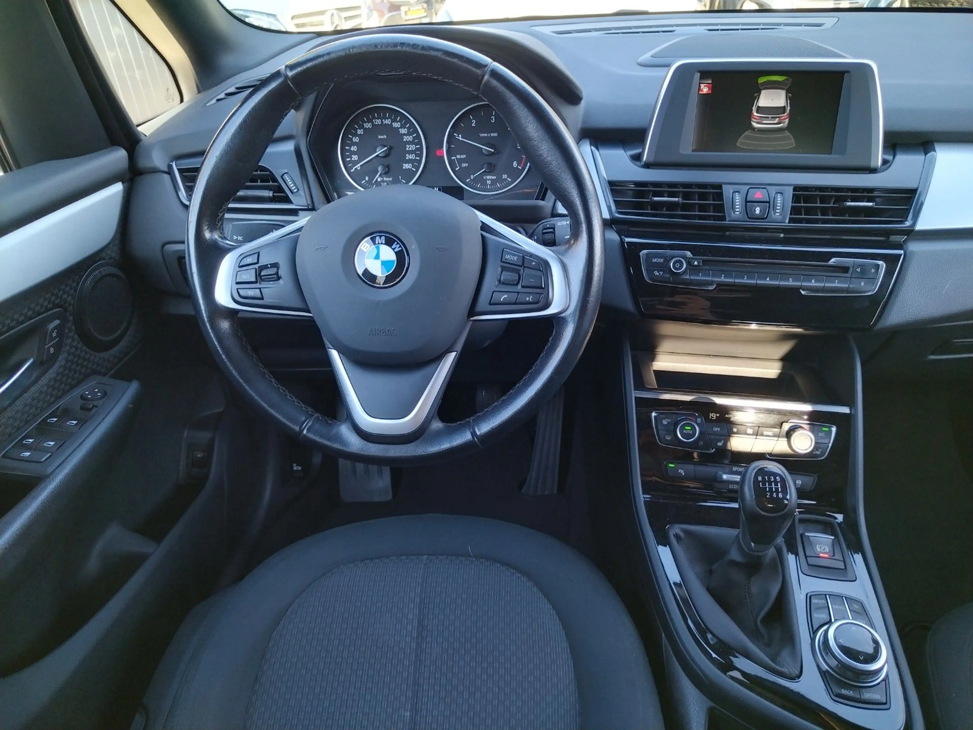 BMW 216 d Advantage+1.HD+NAVI+SHZ+PDC+TEMPOMAT — photo 12