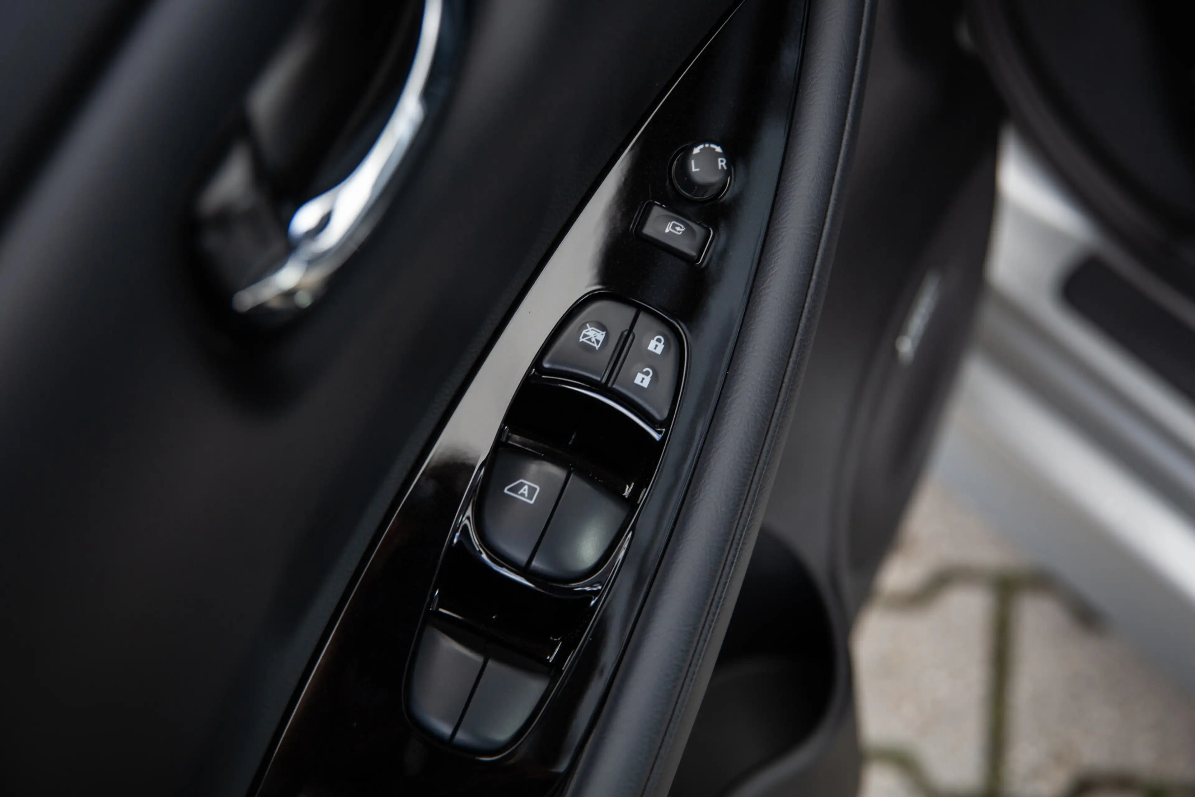 Nissan Leaf Tekna 40 kWh , Rondomzichtcamera, Stoel/stuurverwa — photo 23