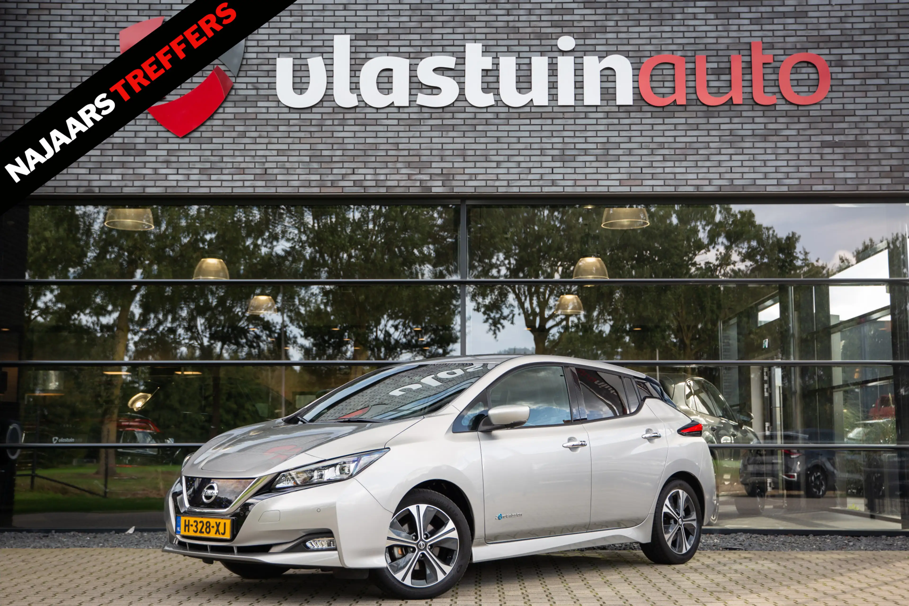 Nissan Leaf Tekna 40 kWh , Rondomzichtcamera, Stoel/stuurverwa