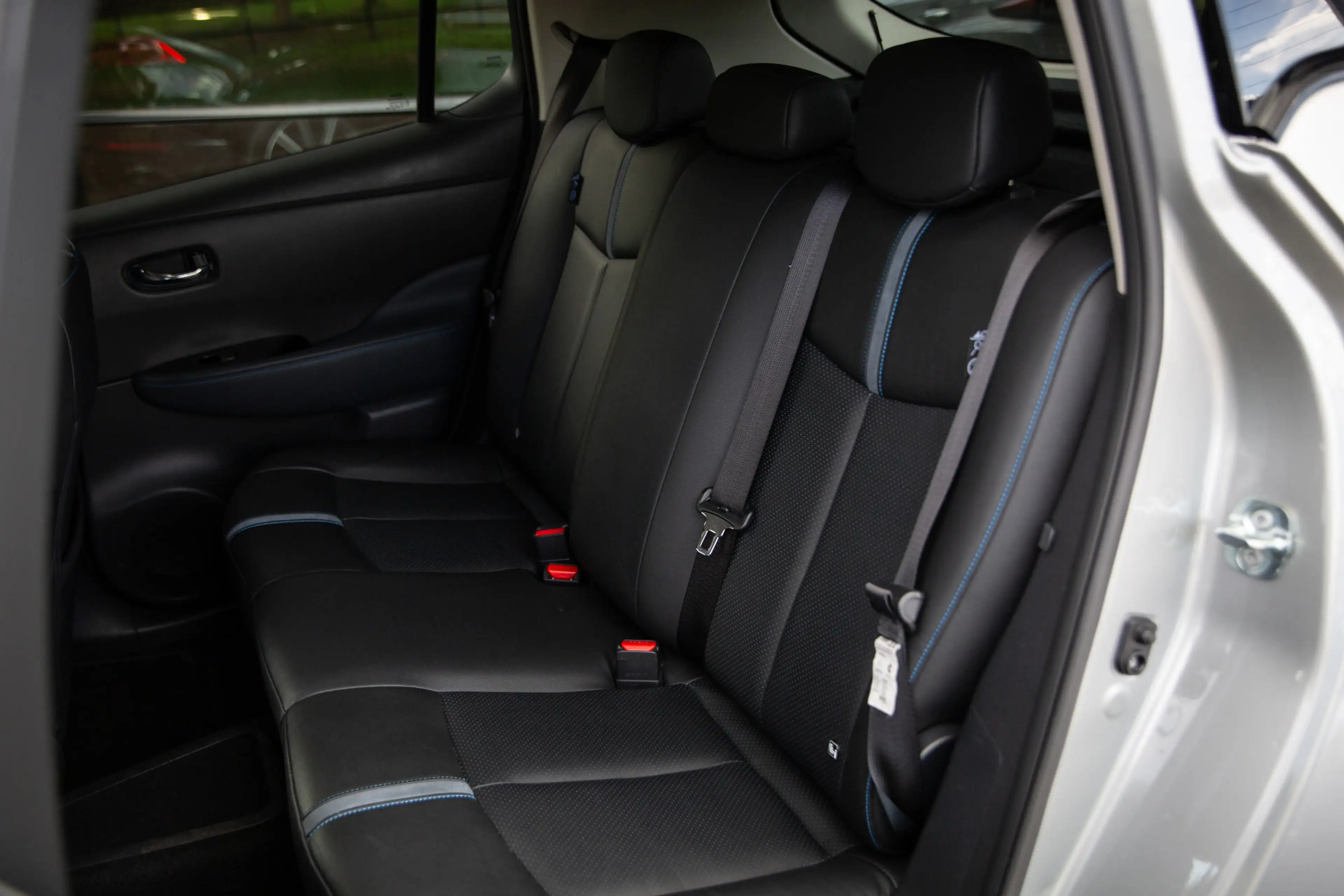 Nissan Leaf Tekna 40 kWh , Rondomzichtcamera, Stoel/stuurverwa — photo 8