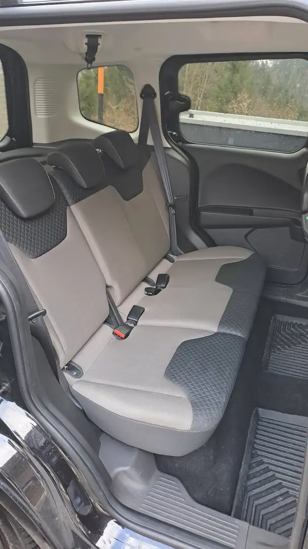 Ford Tourneo Courier Tourneo Courier 1,5 TDCi Titanium Start/Stop Titanium Schwarz - 2