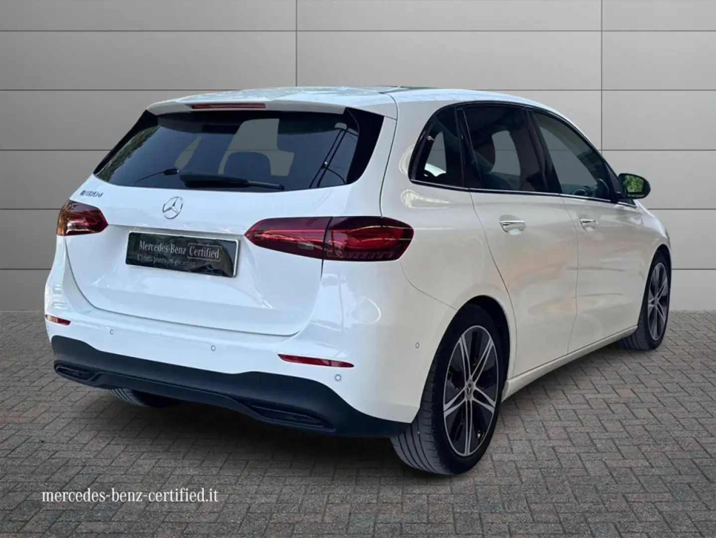 Mercedes-Benz B 180 B 180 d Progressive Advanced Plus auto Bianco - 2