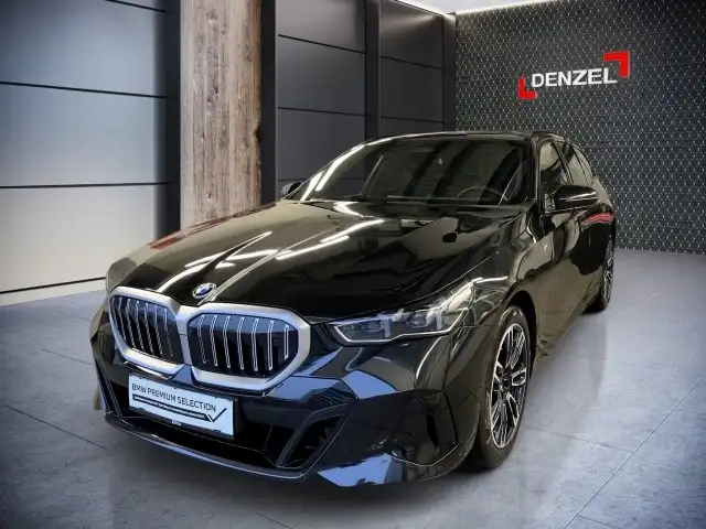 BMW 520 d xDrive Touring G61 B47 Ansicht 2
