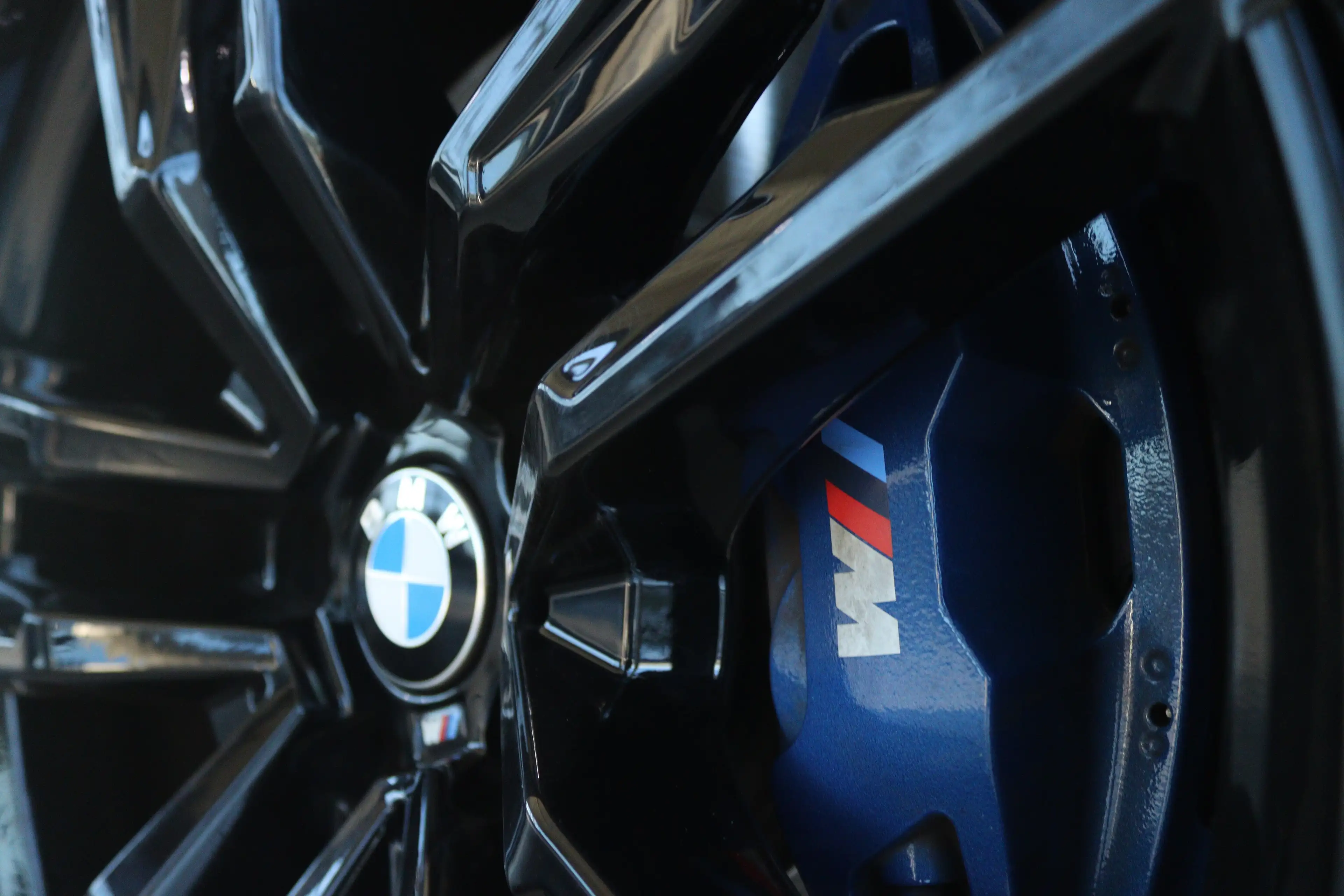 BMW Z4 Roadster sDrive30i High Executive Edition M-Sport — photo 9