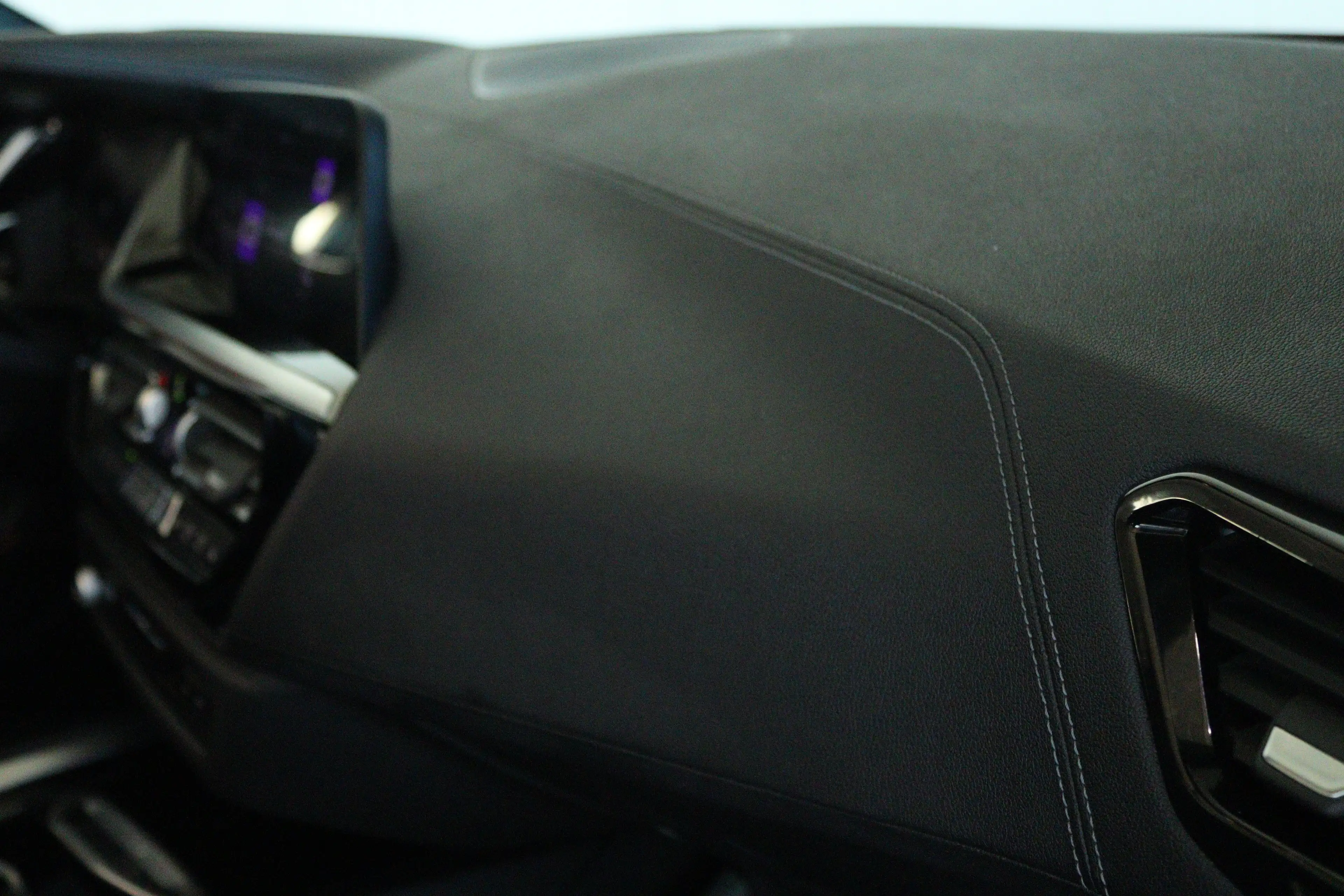 BMW Z4 Roadster sDrive30i High Executive Edition M-Sport — photo 23