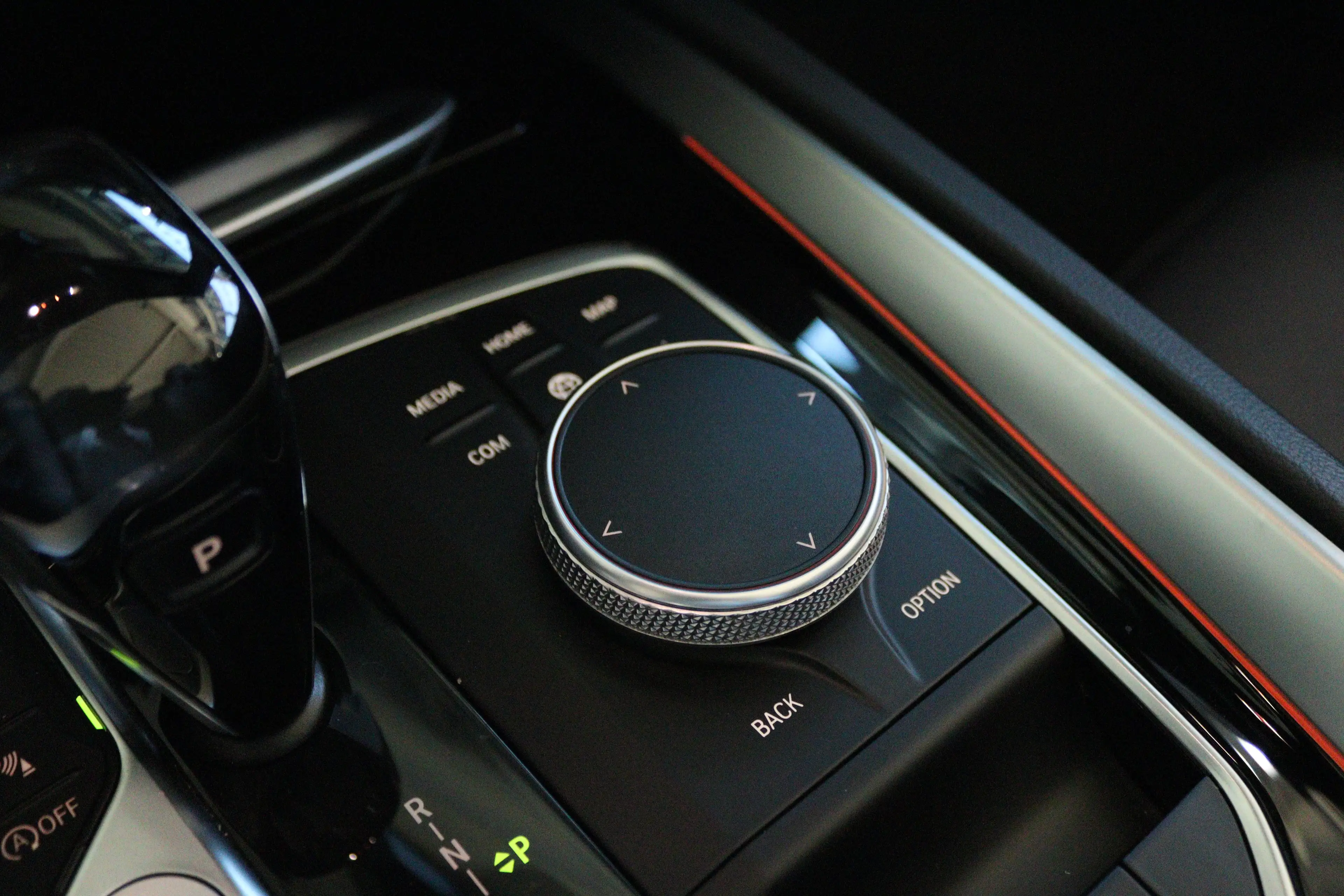 BMW Z4 Roadster sDrive30i High Executive Edition M-Sport — photo 28