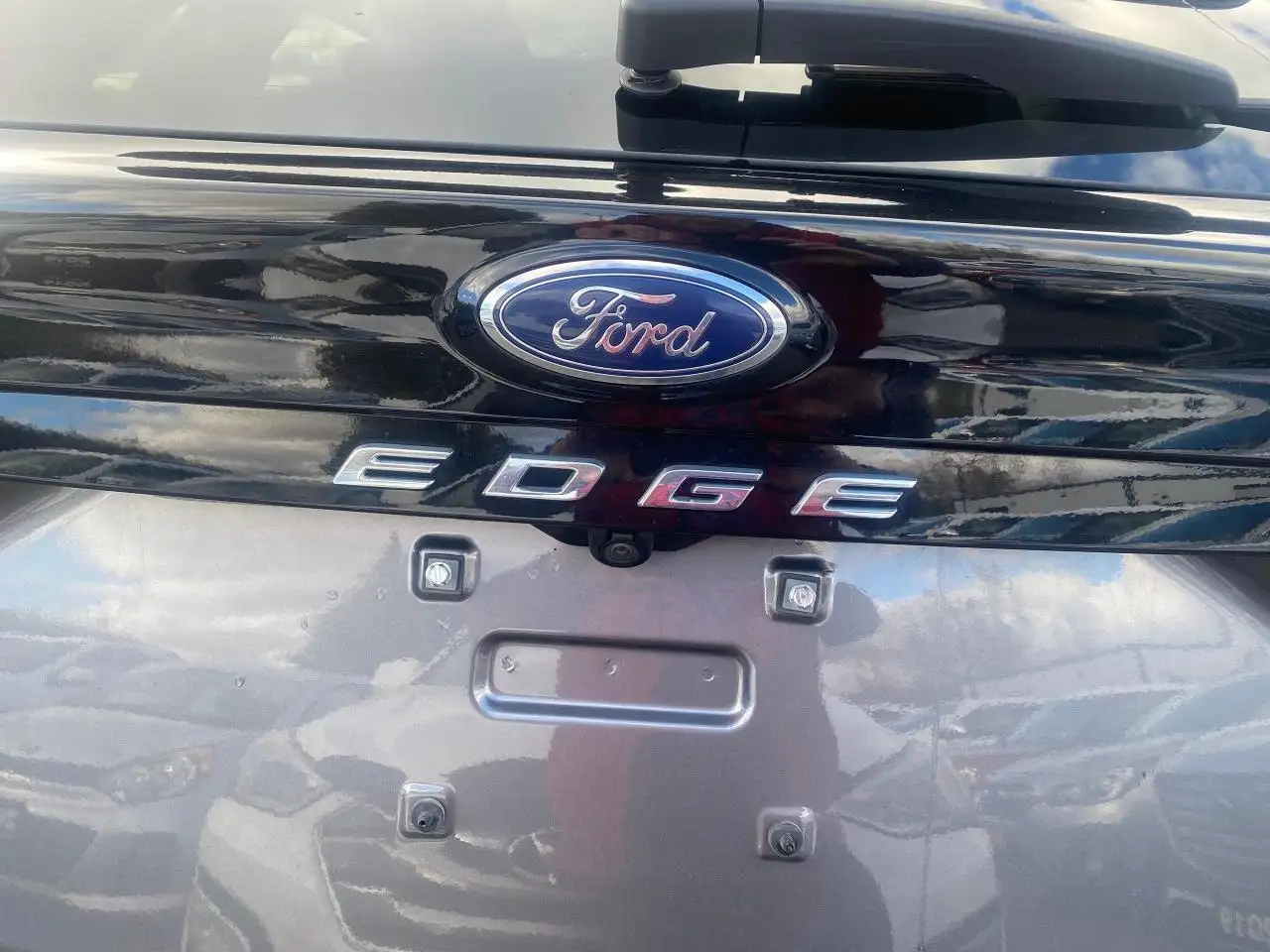 Ford Edge снимка Ford Edge