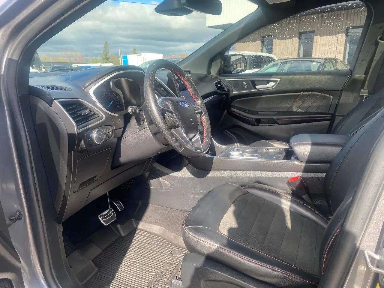 Ford Edge снимка Ford Edge