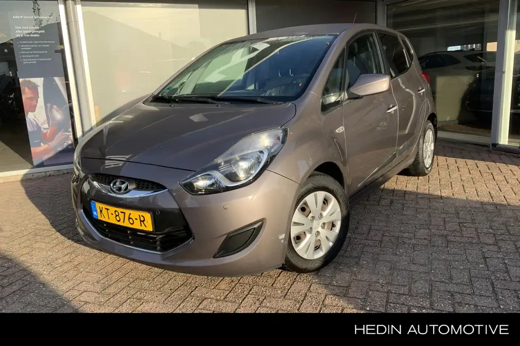 Hyundai iX20 2011 из Европы — купить под ключ