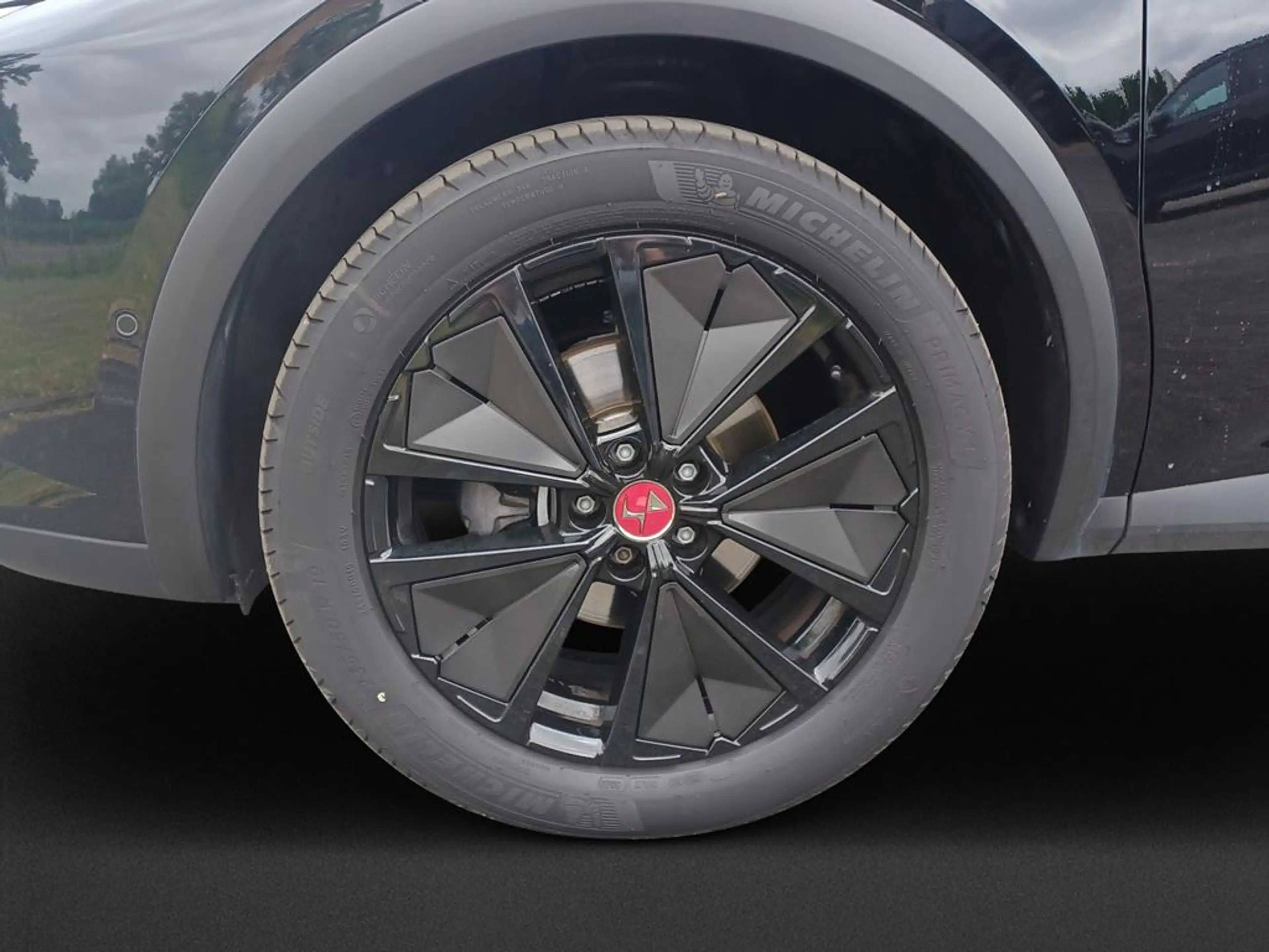 DS Automobiles DS 7 Performance Line + — photo 9