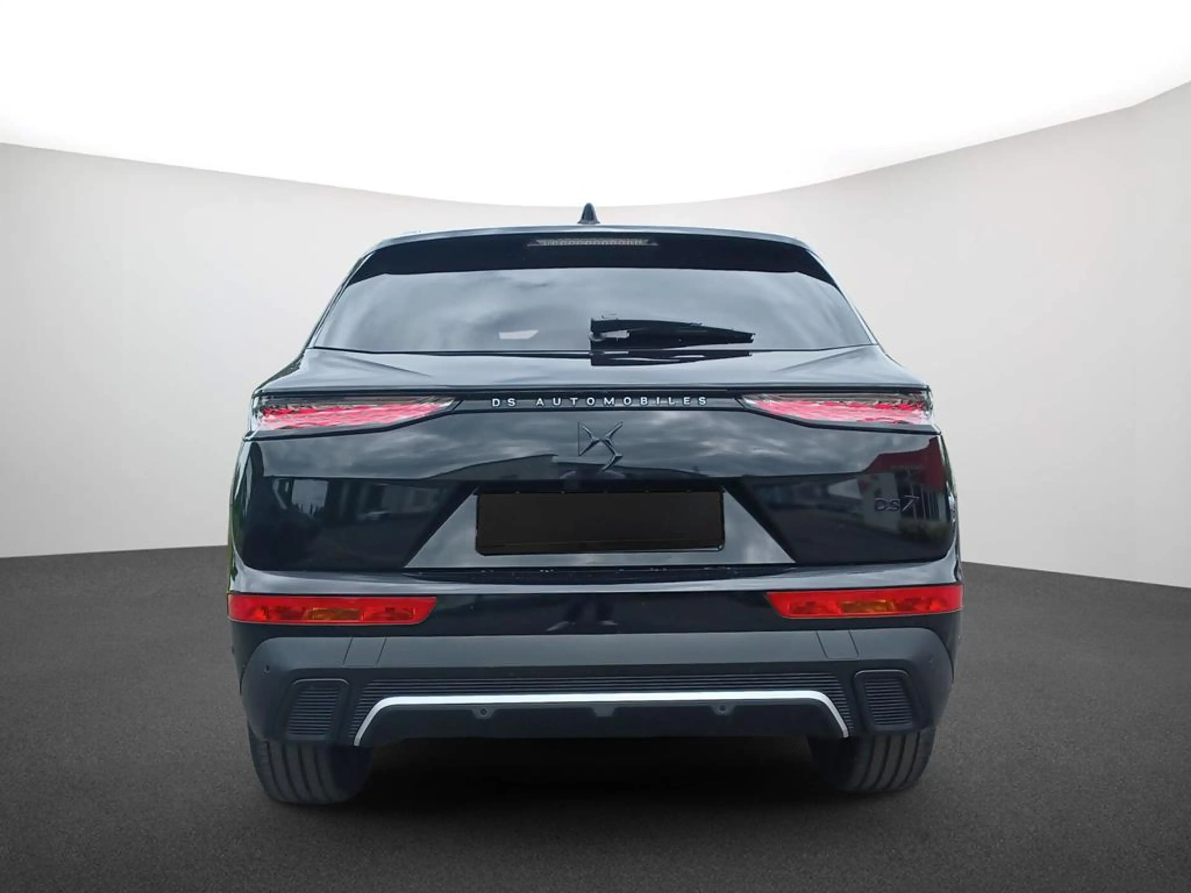 DS Automobiles DS 7 Performance Line + — photo 4