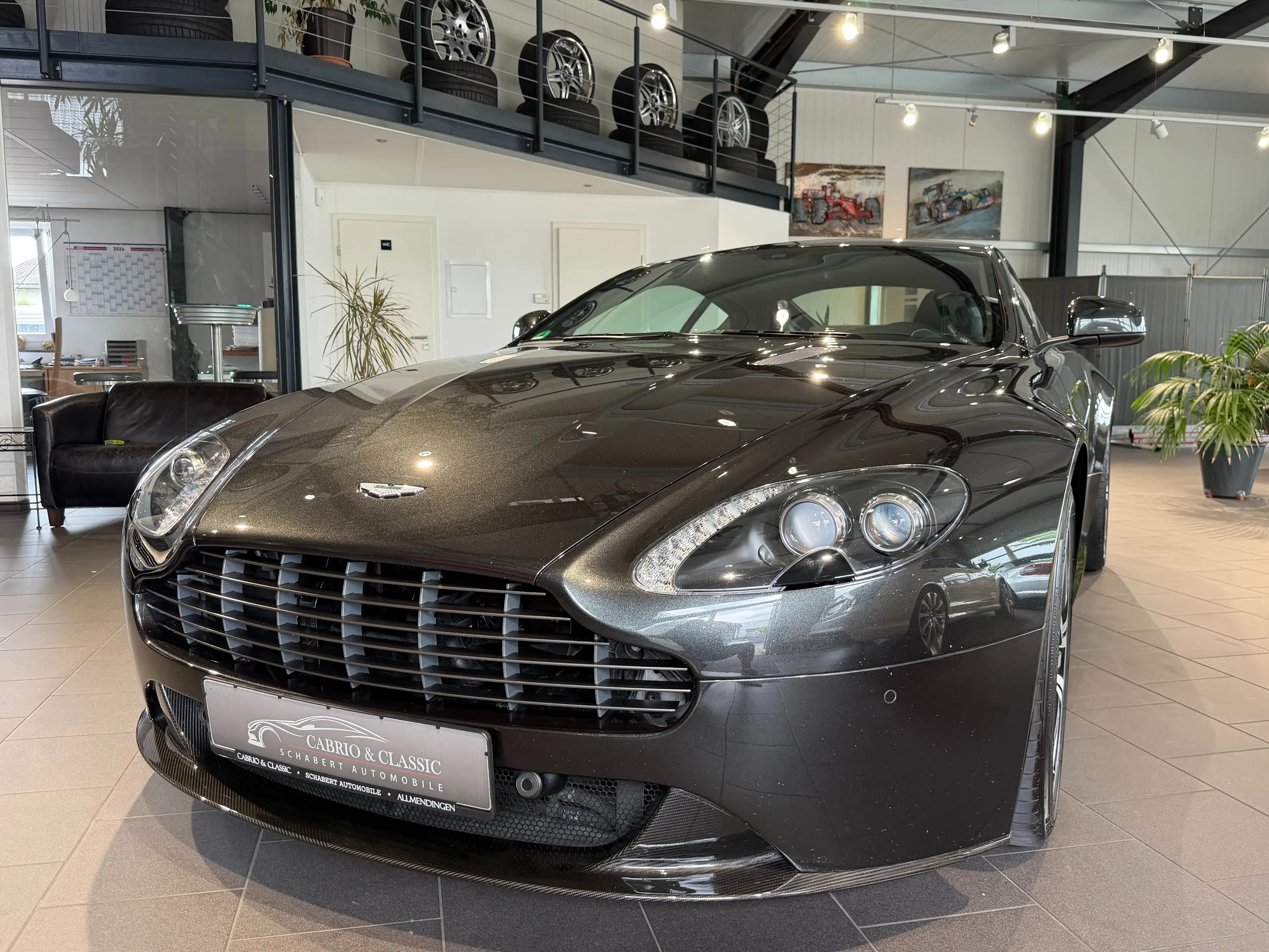 Aston Martin V8 V8 Vantage S, SP10, D-Fz, 1.Hd, Scheckheft — photo 2