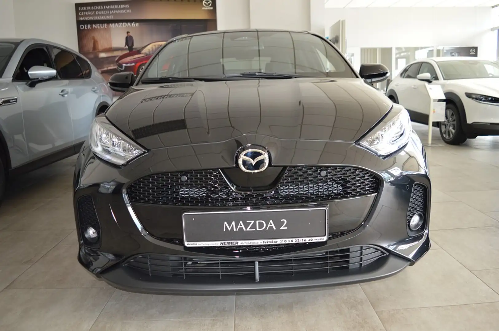 Mazda 2 Hybrid 1.5L Hybrid VVT-i 116 FWD Homura Plus Schwarz - 2