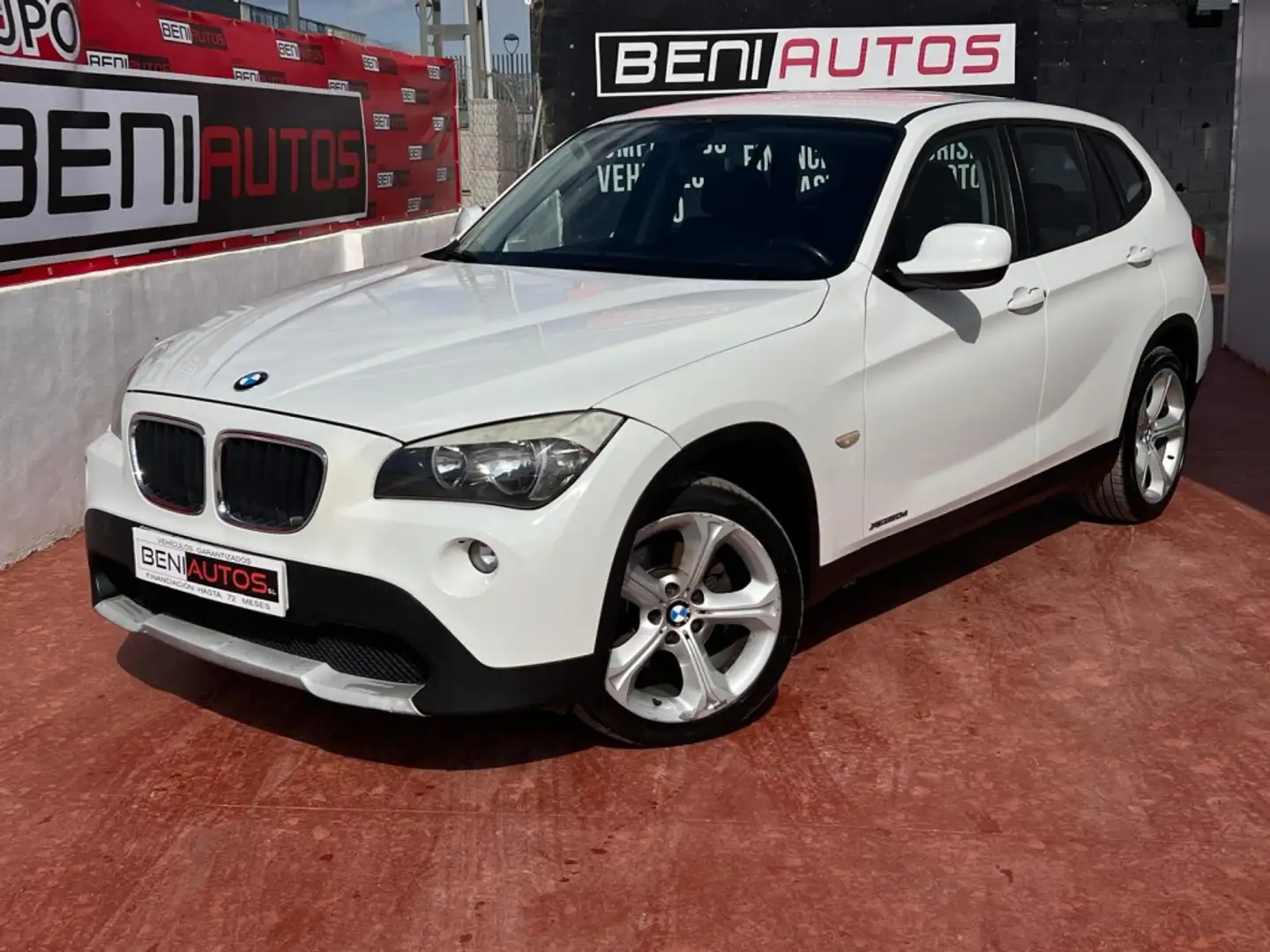 BMW X1 xDrive 20dA Blanco - 1