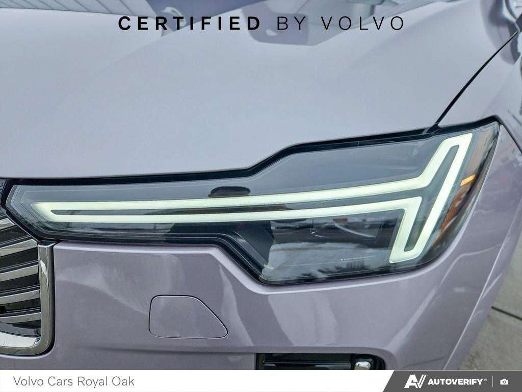 2026 Volvo XC90 Ultra Bright Theme thumb 8