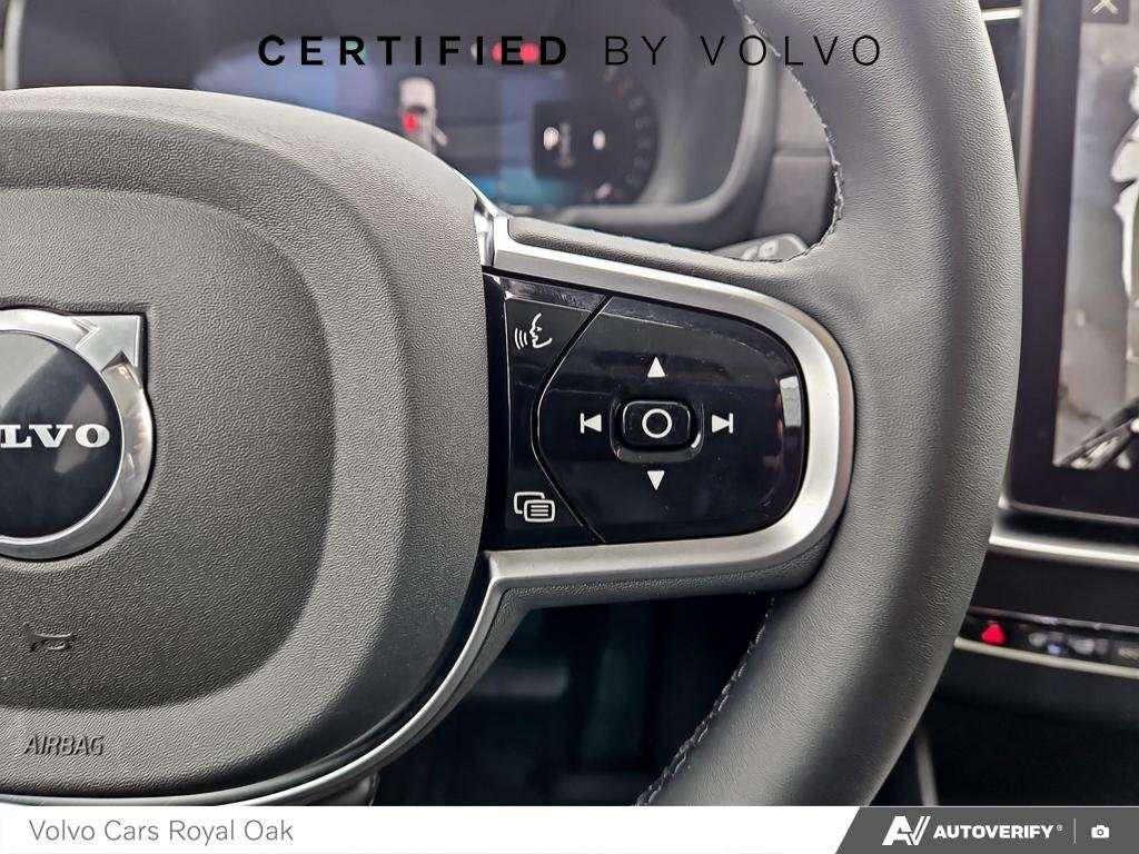2026 Volvo XC90 Ultra Bright Theme thumb 16