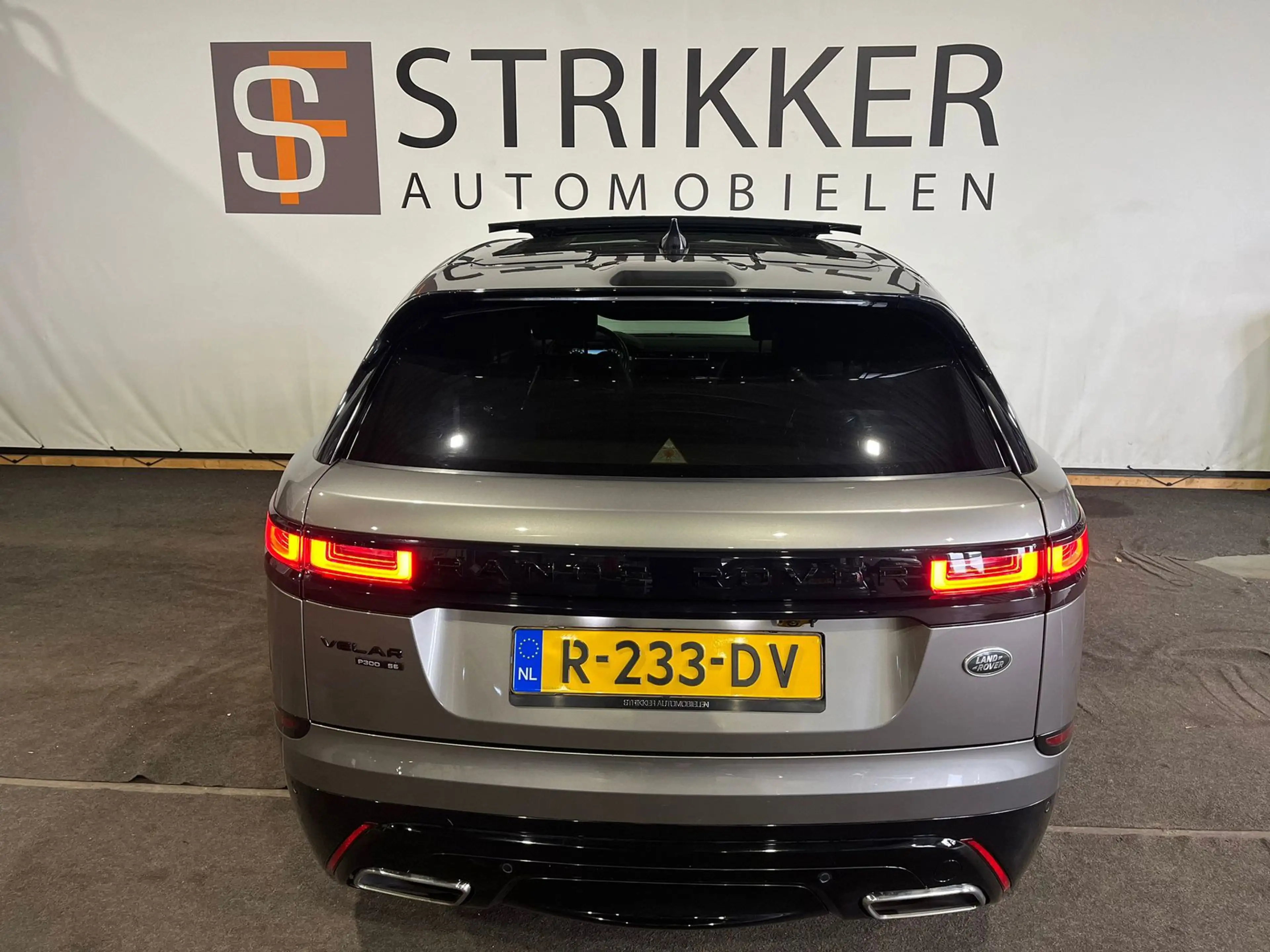Land Rover Range Rover Velar 2.0 P300 Turbo AWD R-Dynamic HSE — photo 10