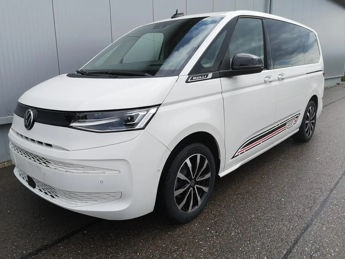 Volkswagen T7 Multivan Sport Edition 2,0TDI DSG Lite LÜ 5 Sitzer 110 k... Weiß - 1