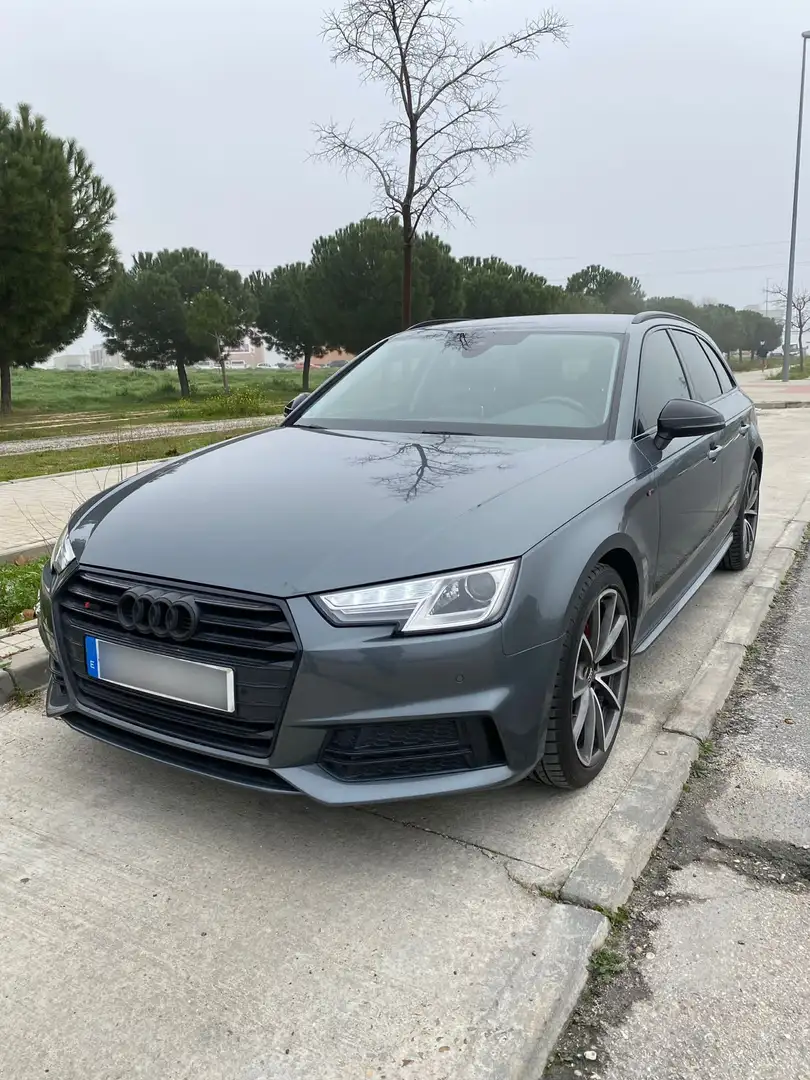 Audi A4 Avant 2.0TDI Black line edition 140kW Gris - 1