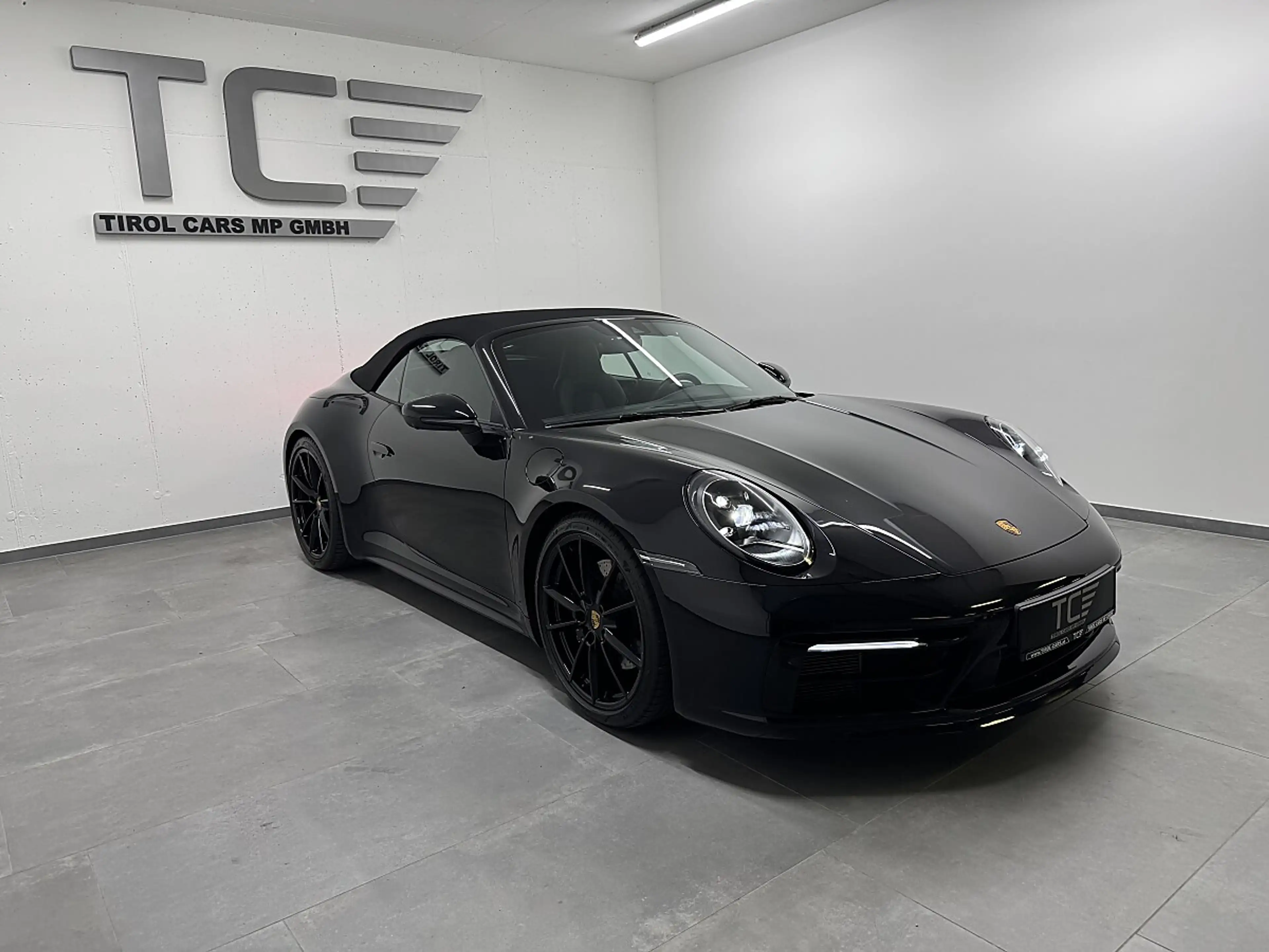 Porsche 911 Carrera 4S Cabrio PDK, Sport Design, Bose, Spor... — photo 2