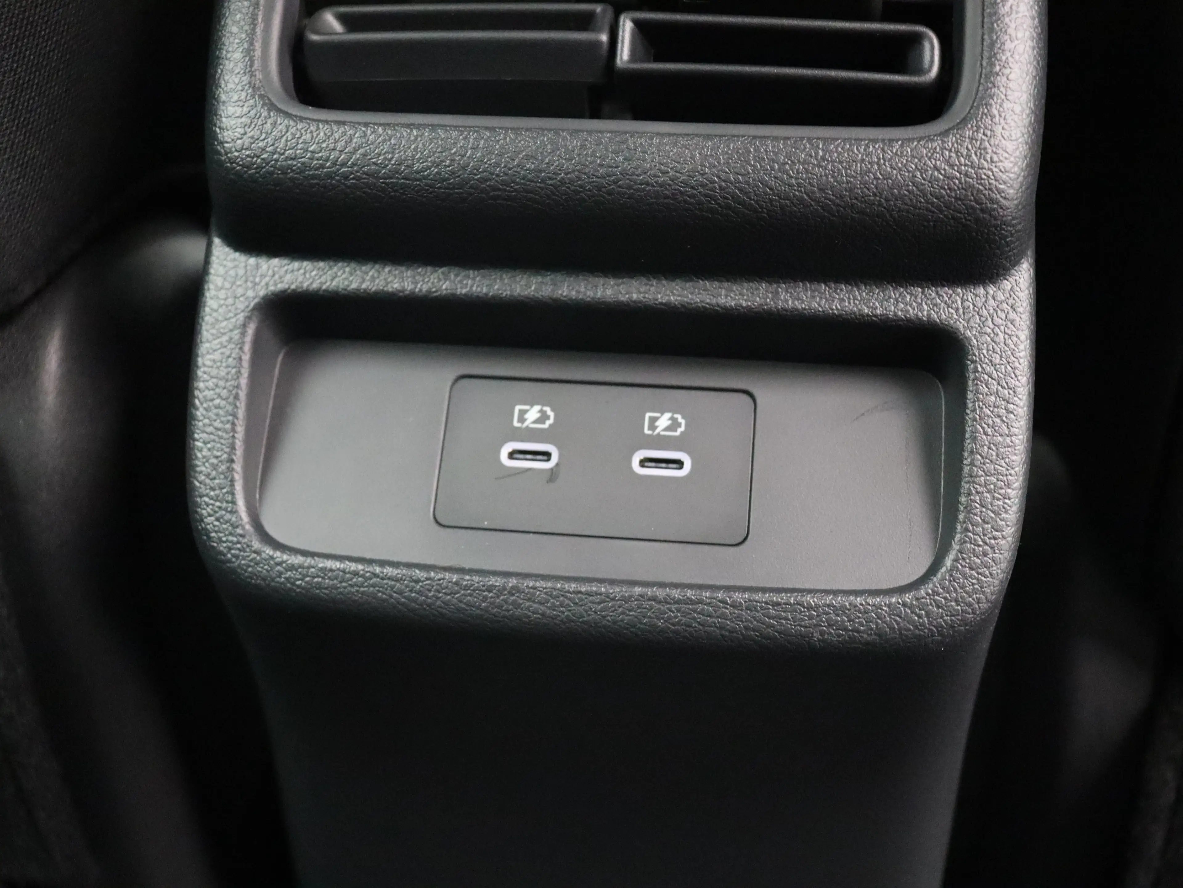 Nissan Leaf Engage Plus 75 kWh | 18" lichtmetalen velgen met d — photo 4