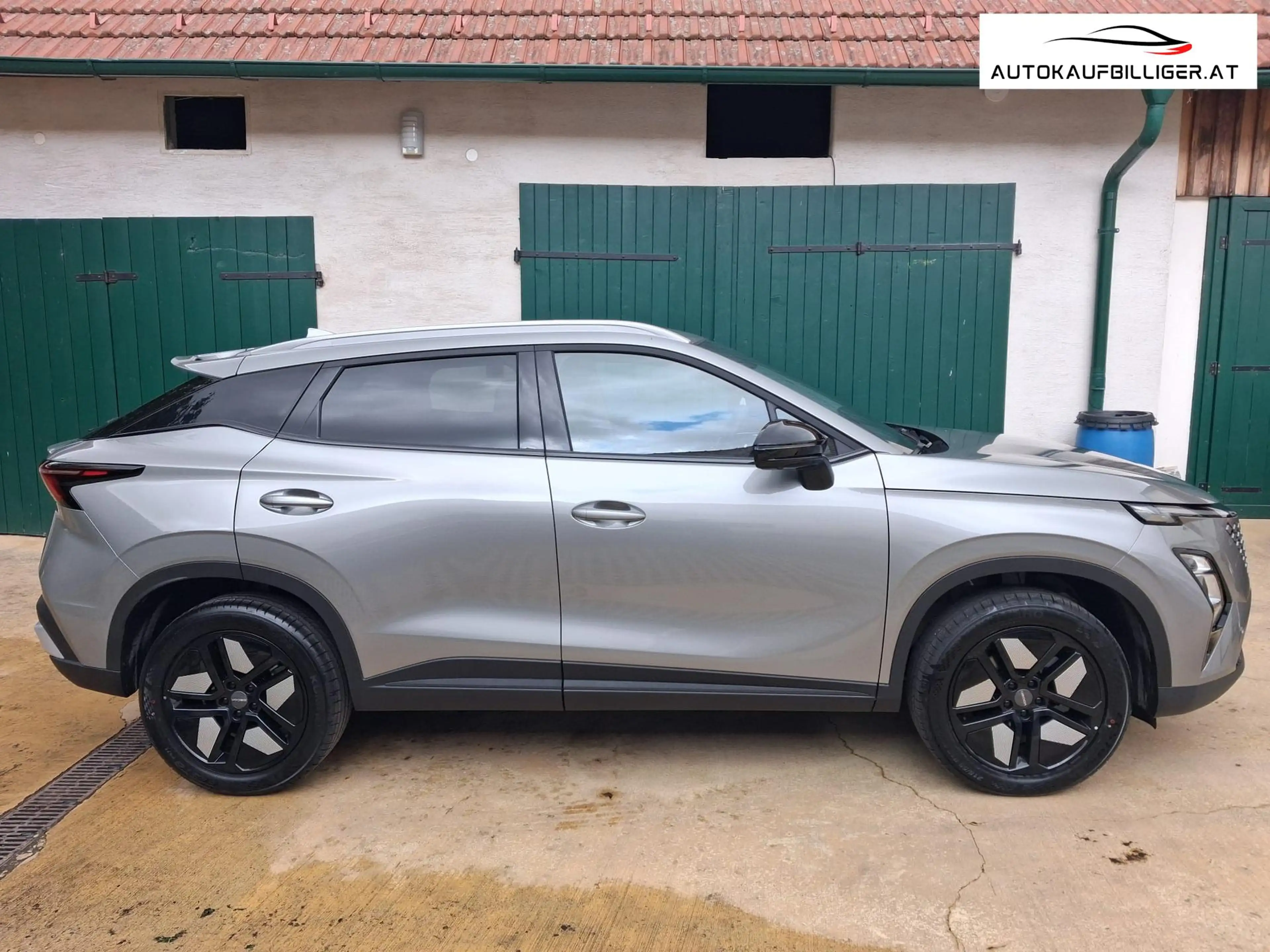 Omoda 5 Hybrid SHS Premium-Line *in Anlieferung* — photo 3