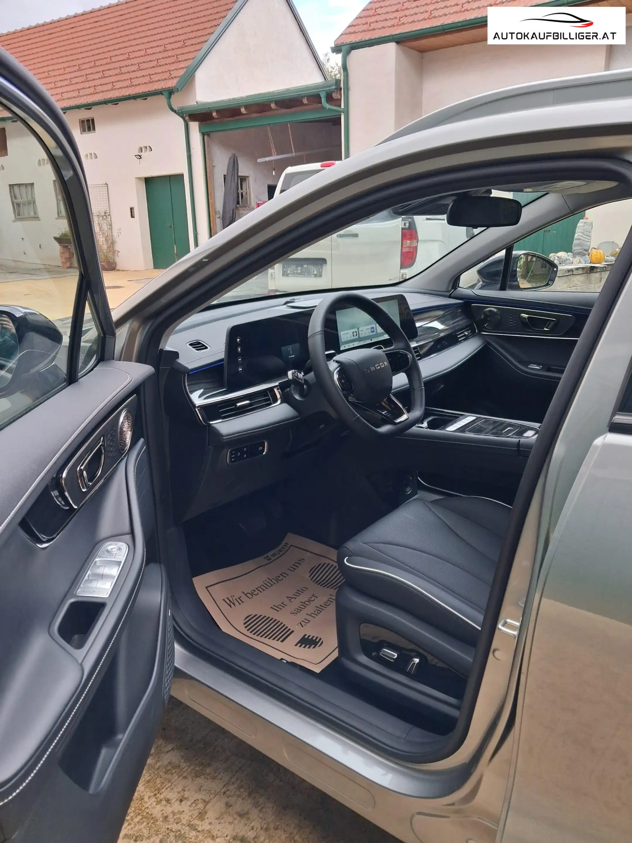 Omoda 5 Hybrid SHS Premium-Line *in Anlieferung* — photo 8