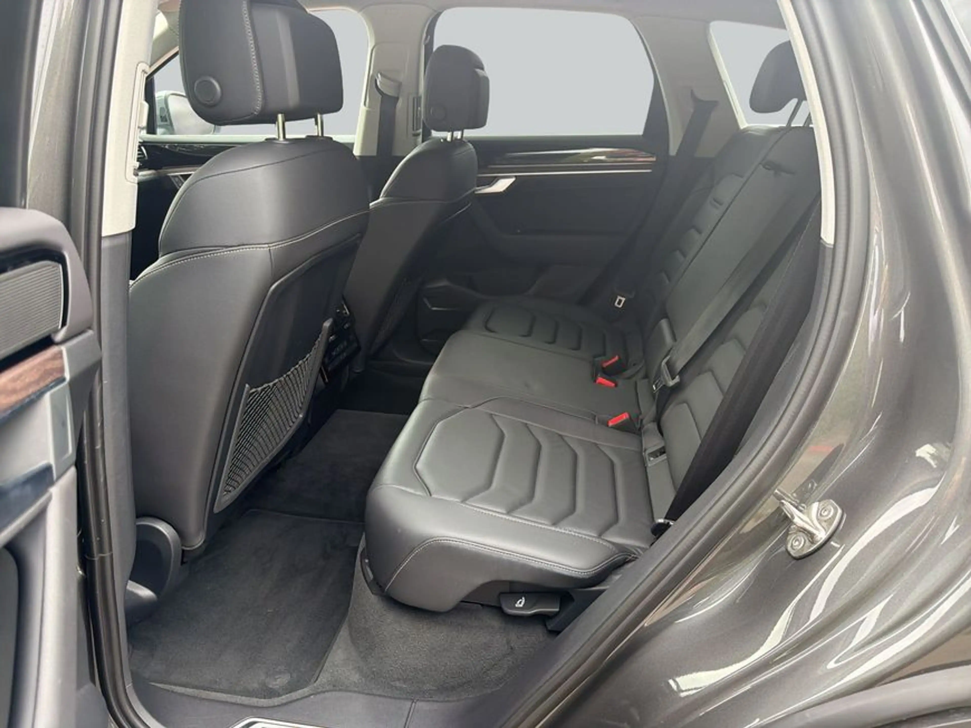 Volkswagen Touareg 3.0 TDI Tip. Elegance AHK/IQ.Drive/Leder — photo 11