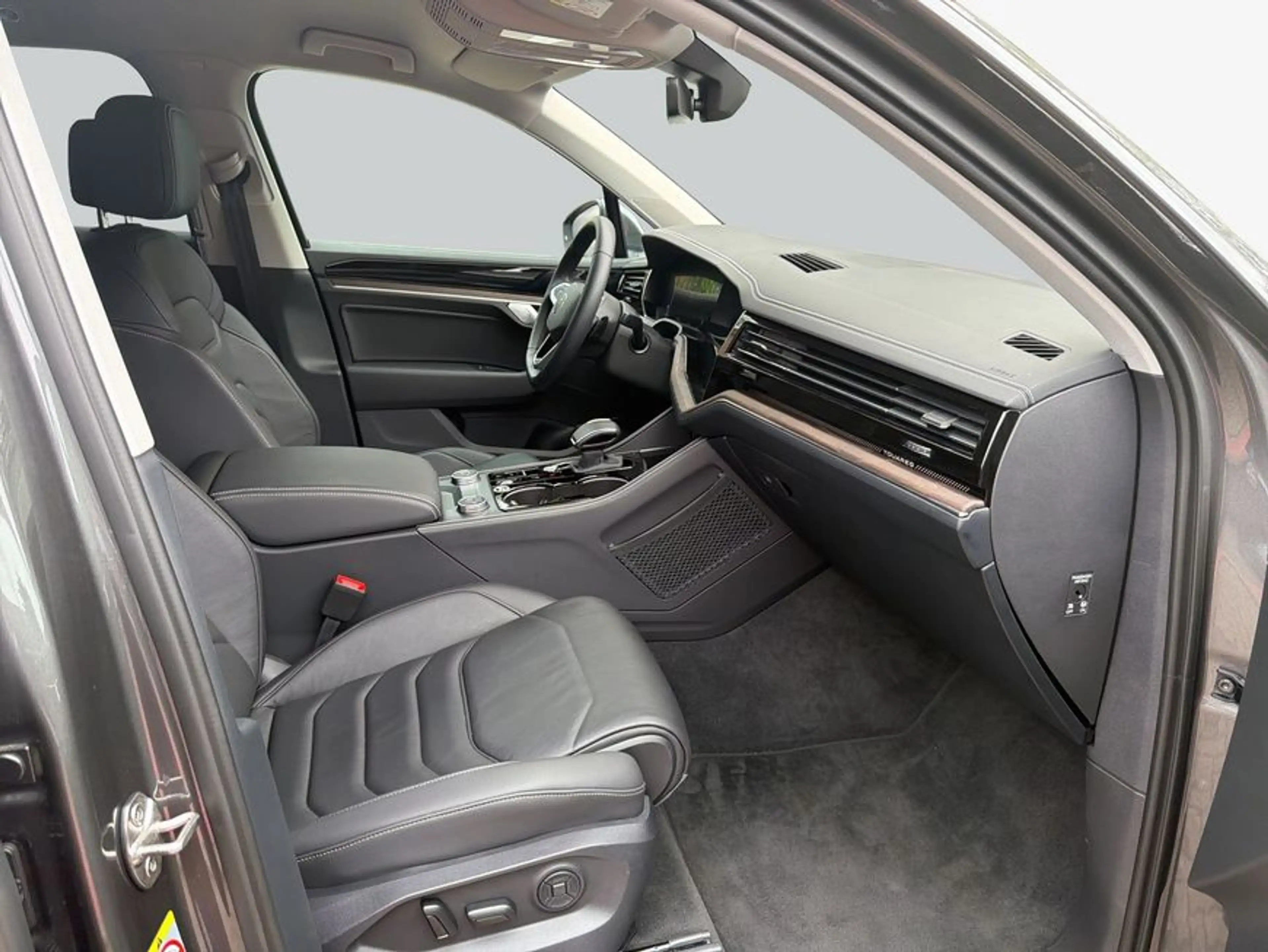 Volkswagen Touareg 3.0 TDI Tip. Elegance AHK/IQ.Drive/Leder — photo 12