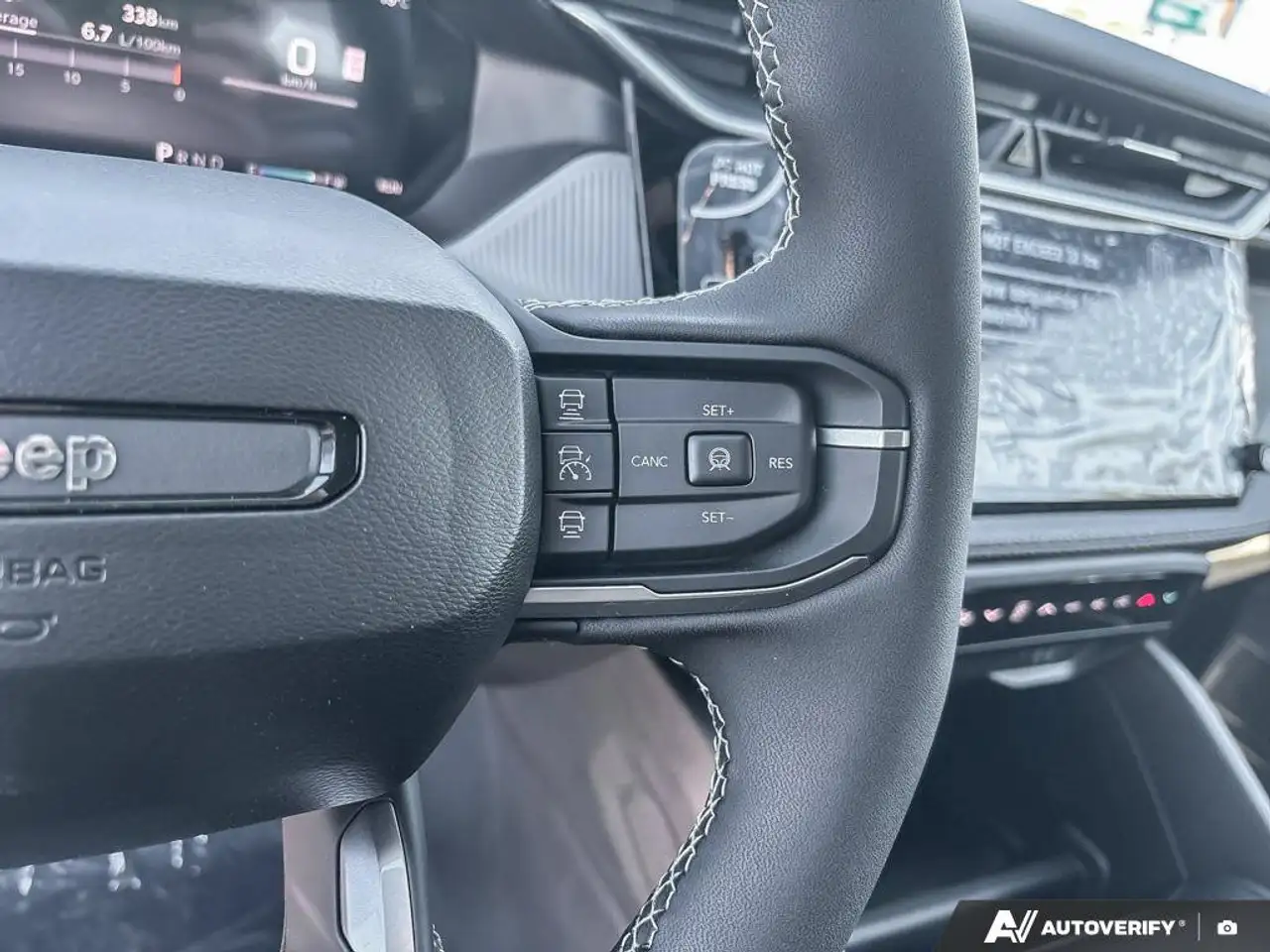 Jeep Cherokee photo Jeep Cherokee