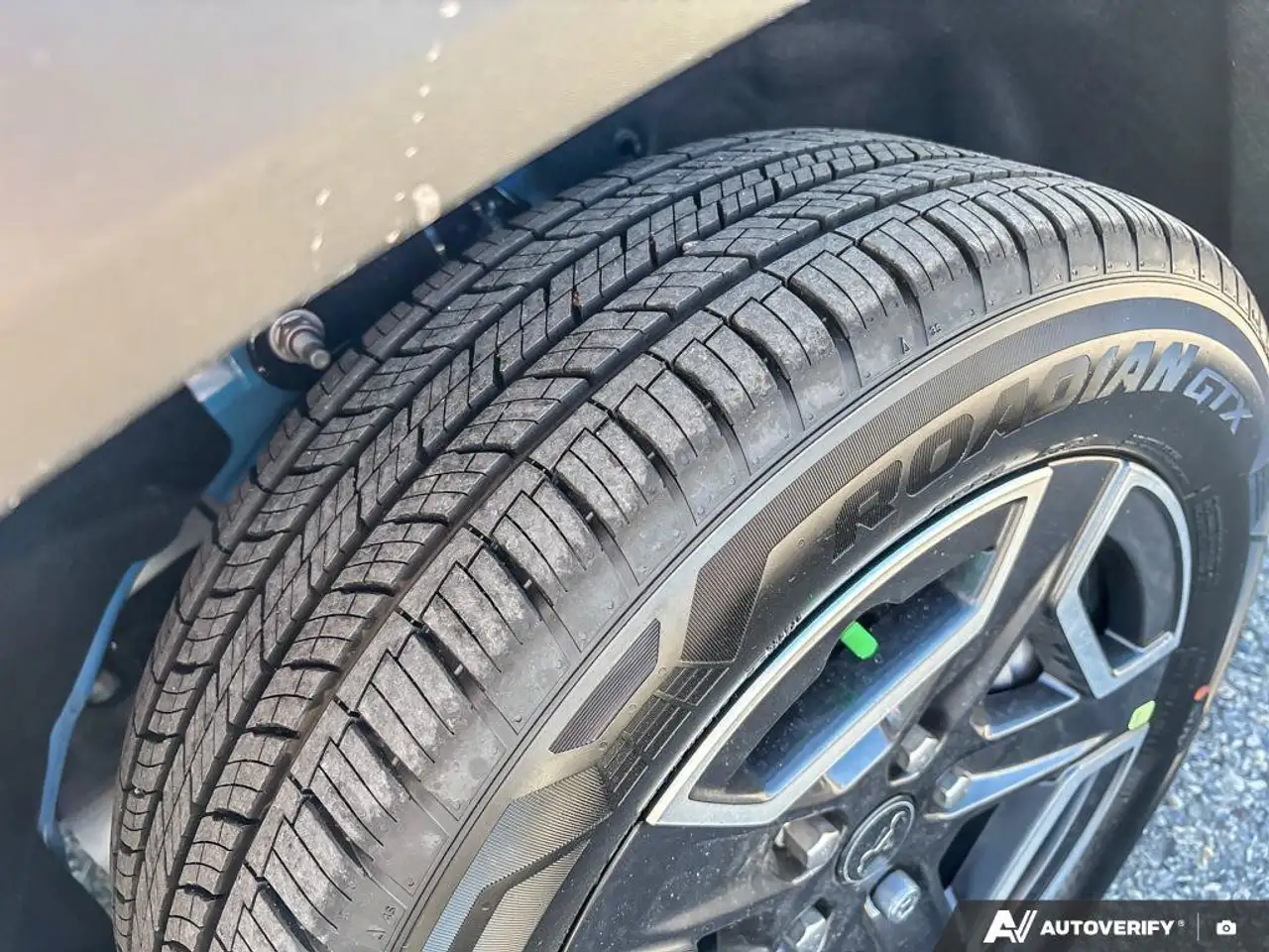 Jeep Cherokee photo Jeep Cherokee