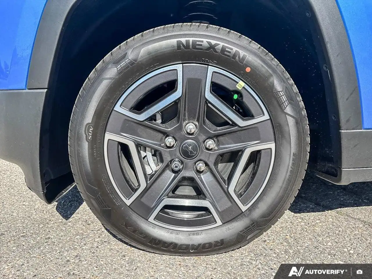 Jeep Cherokee photo Jeep Cherokee