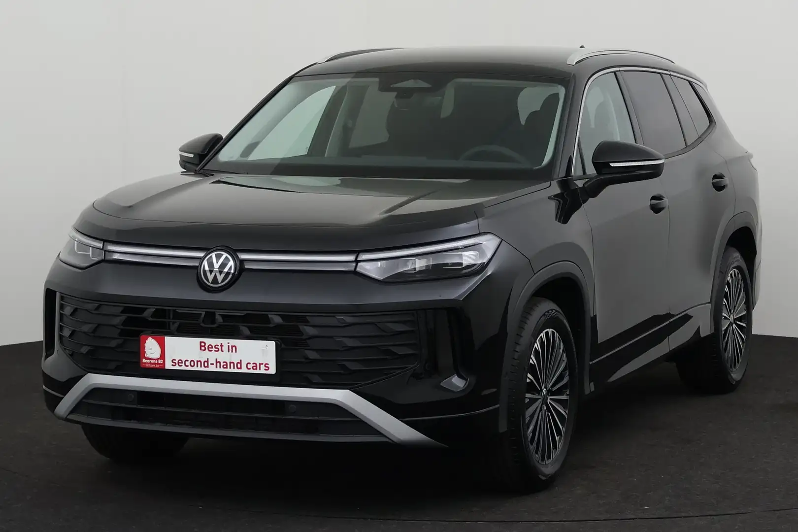 Volkswagen Tayron LIFE 30Y 1.5 e-TSI DSG MHEV + 7PL. + CARPLAY + CAM Zwart - 1