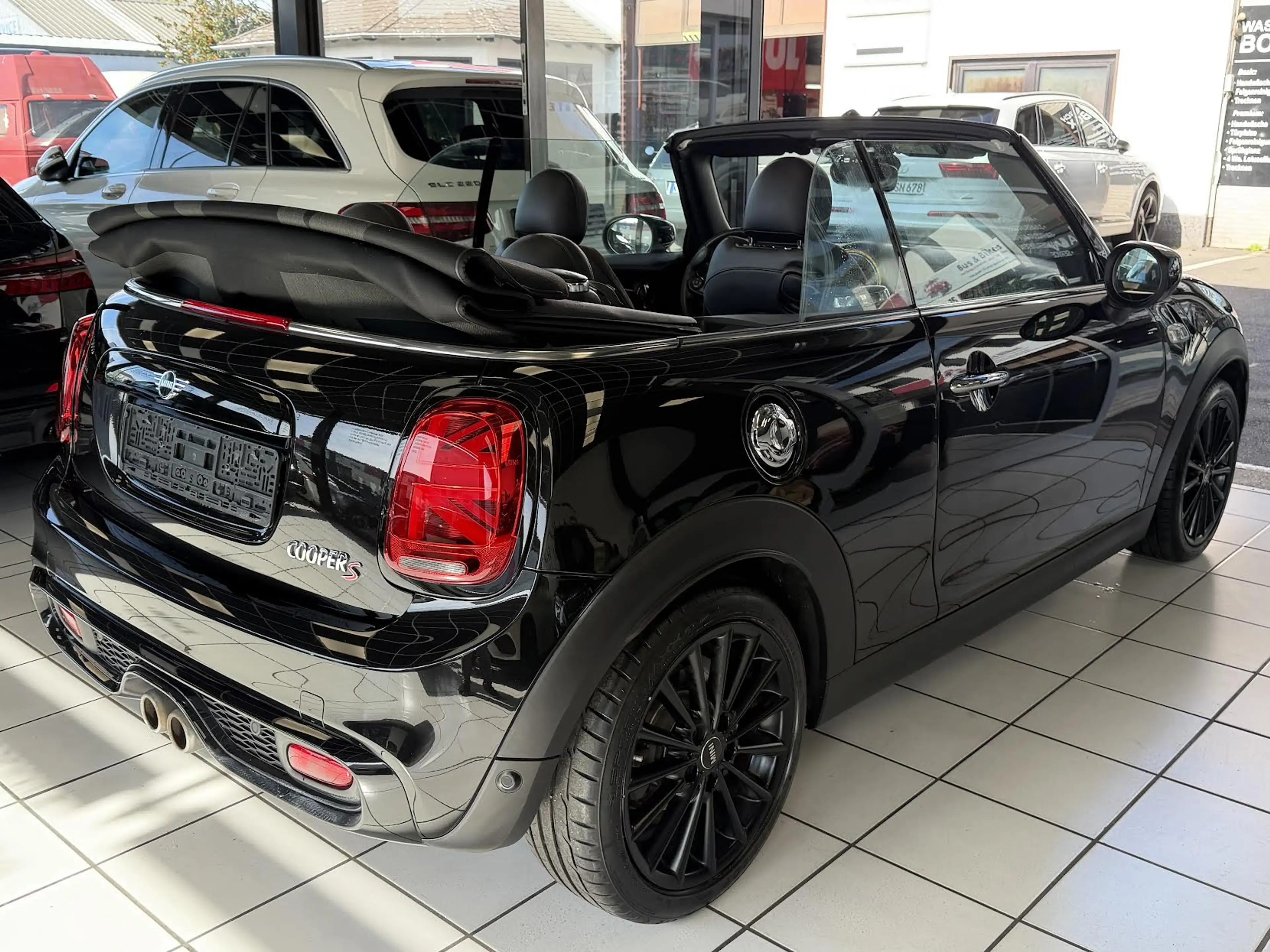 MINI Cooper S Cabrio Cooper S°NAVI°LED°PDC°BLUETOOTH°ALLBLACK° — photo 7