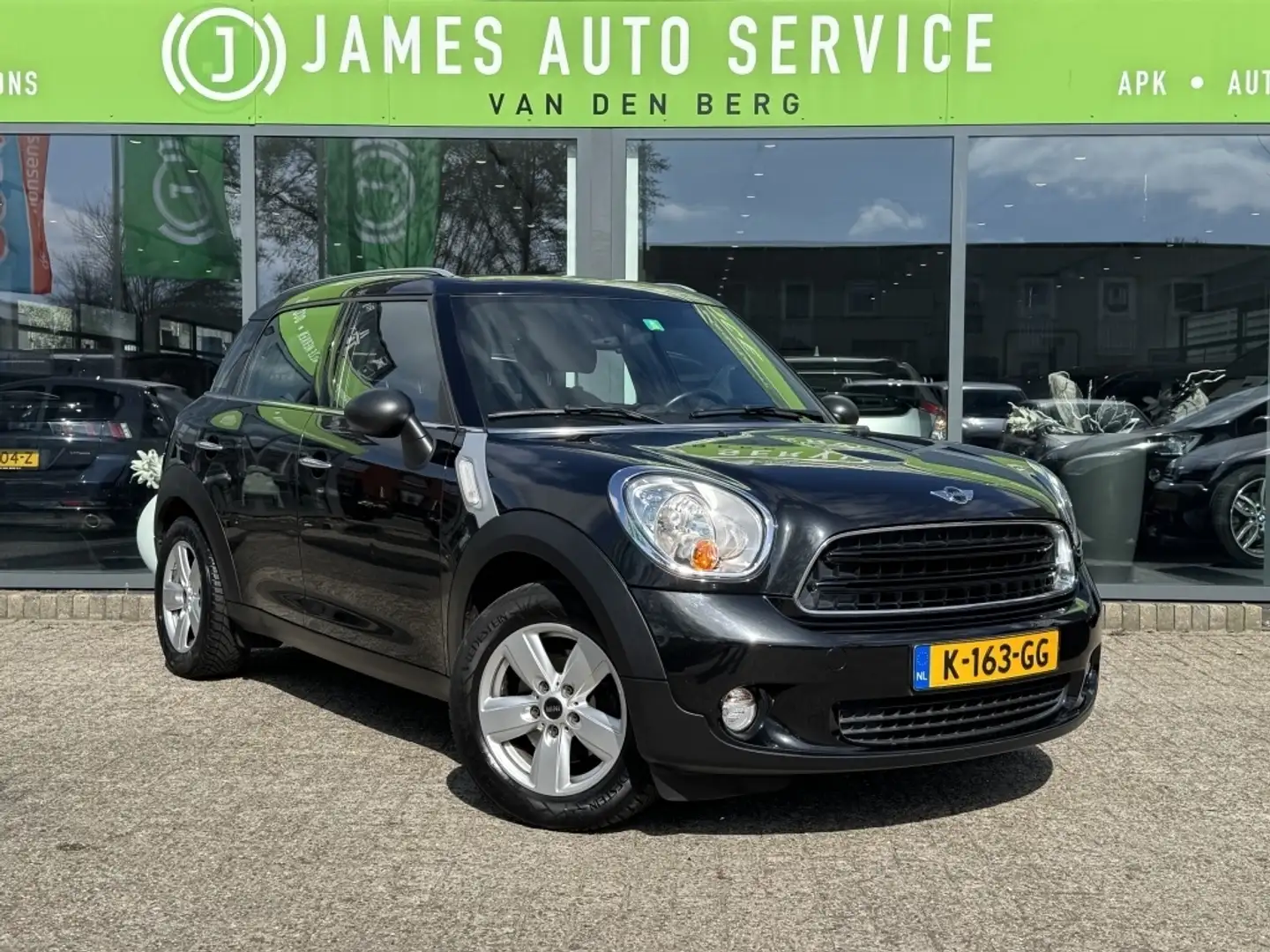 MINI One Countryman Mini 1.6 Pepper Negro - 2