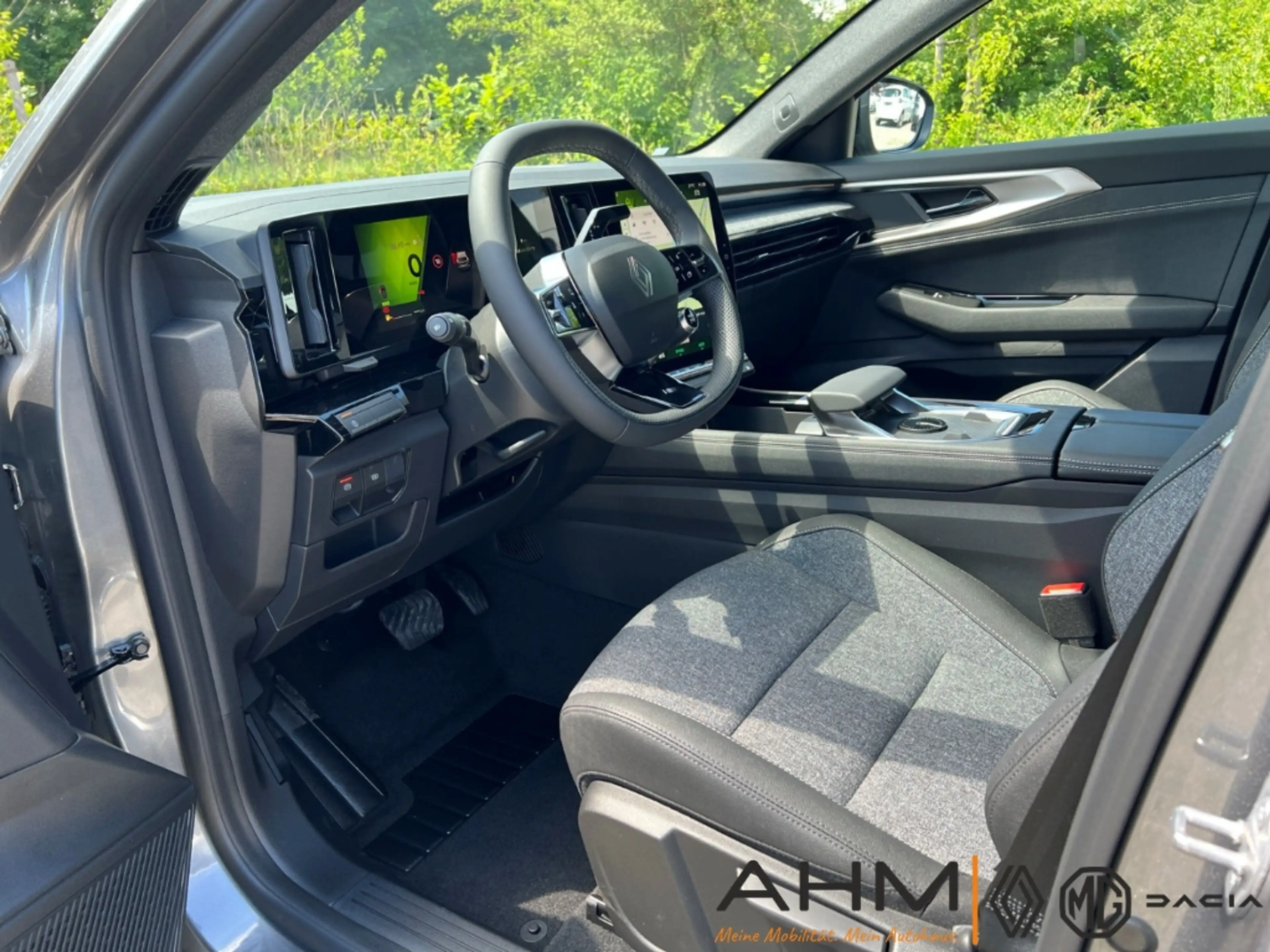 Renault Austral Techno Mild Hybrid 150 Automatik — photo 10
