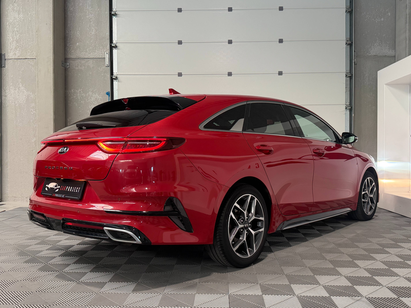 Kia ProCeed / pro_cee'd 1.0 T-GDi GT-Line, Camera de recul, Capteurs AR, Car-Play — photo 8
