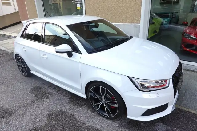 Audi S1 view 7