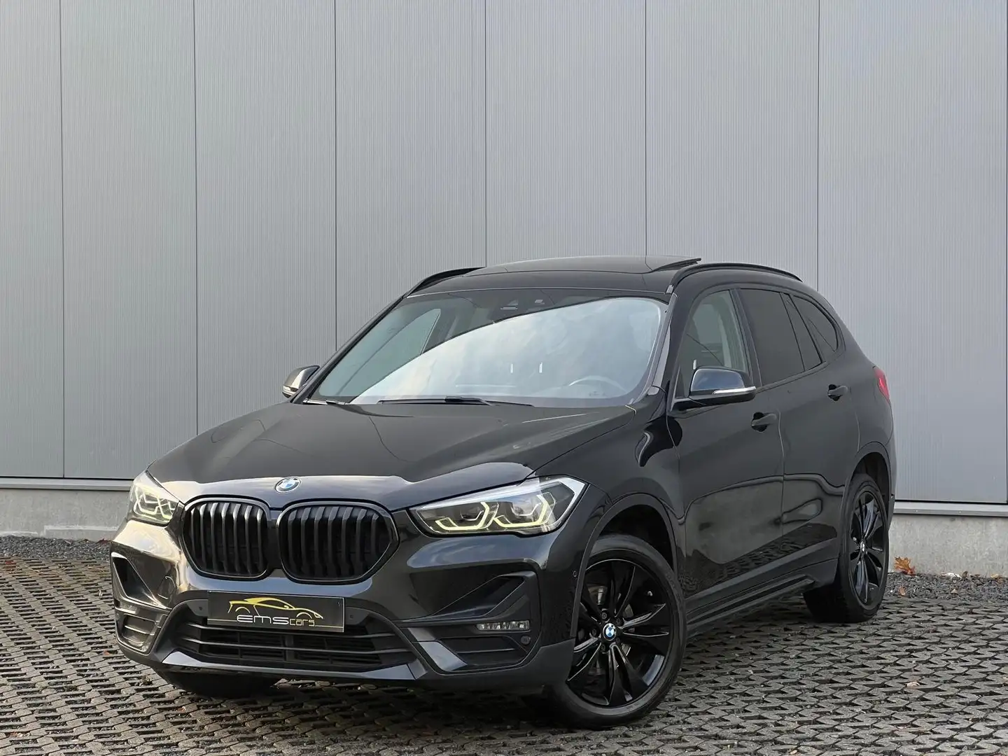 BMW X1 sDrive18d Automaat- Navi- Camera- Pano- Garantie! Negro - 1