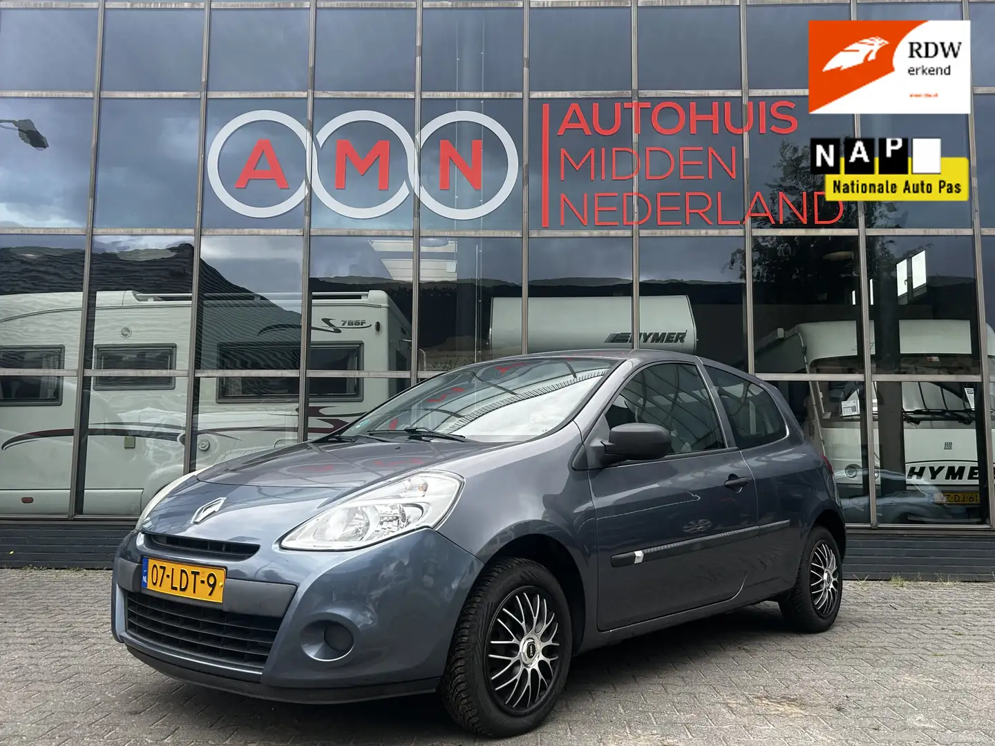 Renault Clio 1.2 Special Line Navigatie,Elekpakket,Airco Сірий - 1